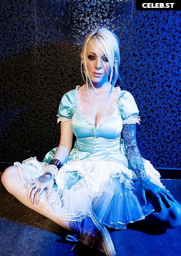 Maria Brink Image 470875