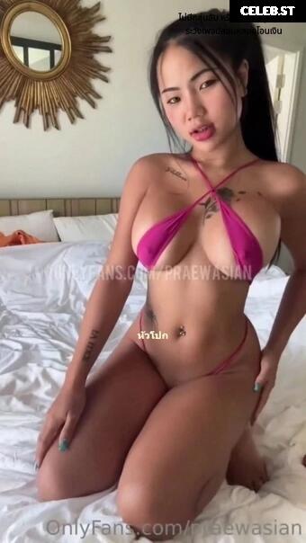 Praew Phatcharin / ppraew_pp22 / phatcharin22 / praewasian Image 4095446