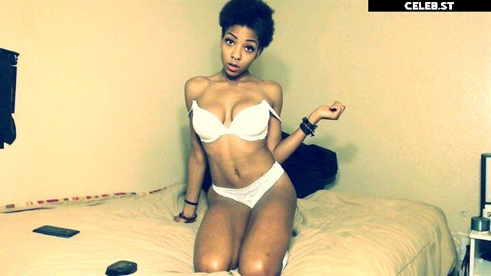 Frankiiy Image 4095140