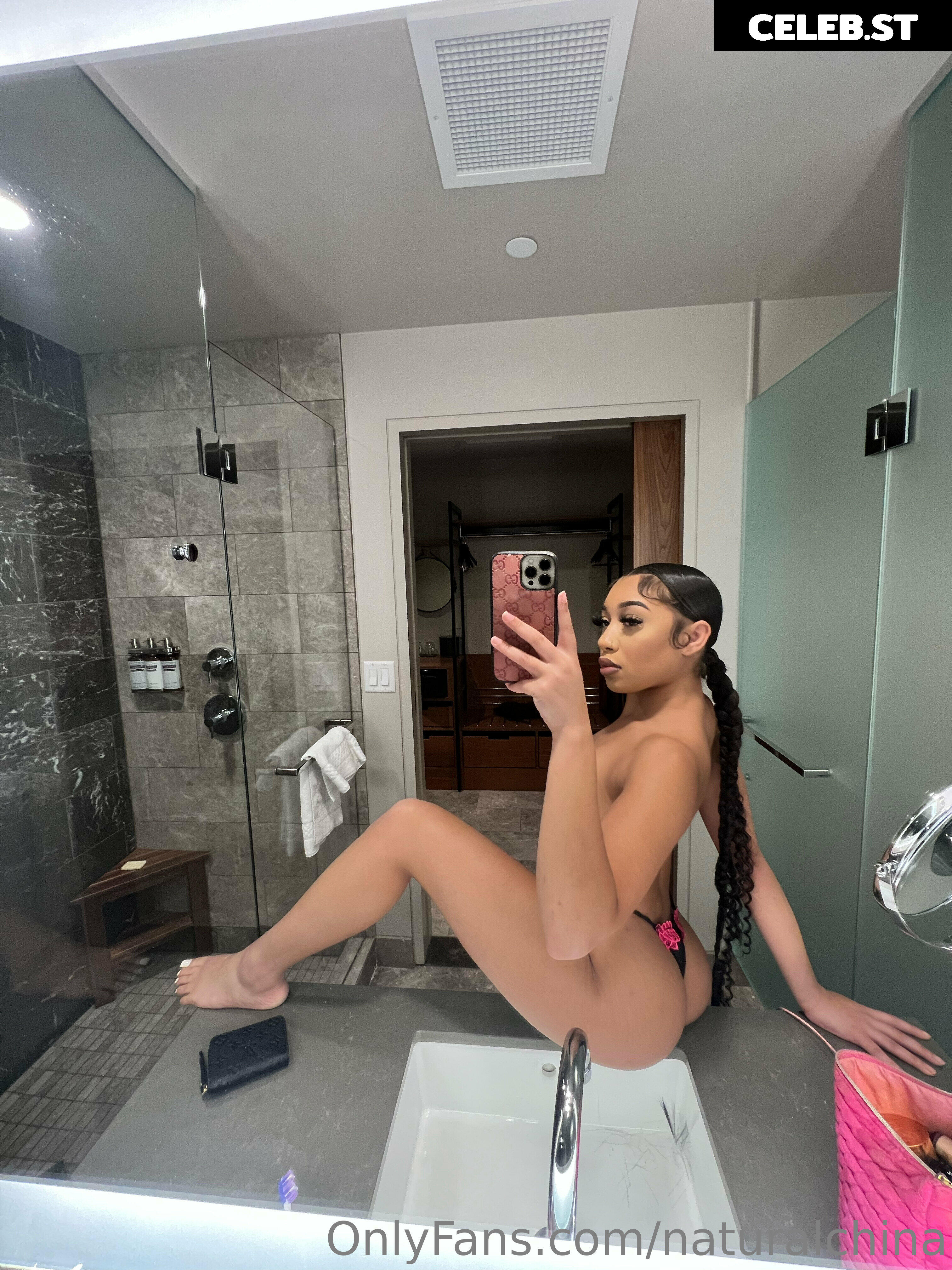 naturalchina / Bubble Booty Image 4099402