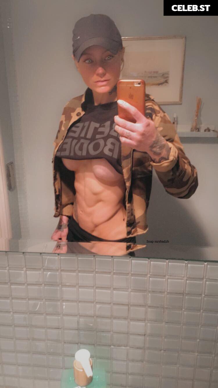 mrsbadass_ink / mrs_physique ( Pauline von Schinkel ) Image 4082077