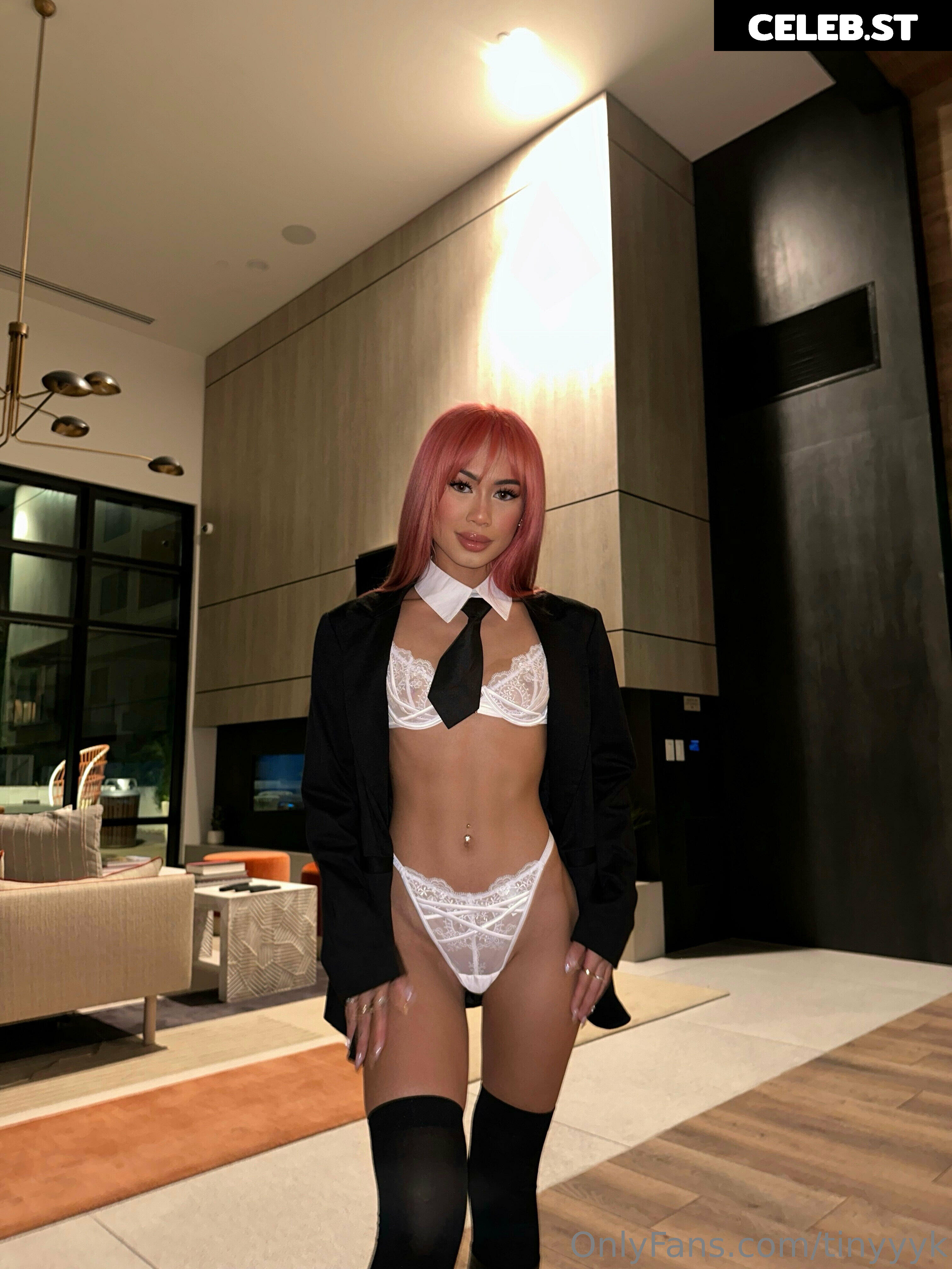 tinyyyk (aka kaylakipp) Image 4066788