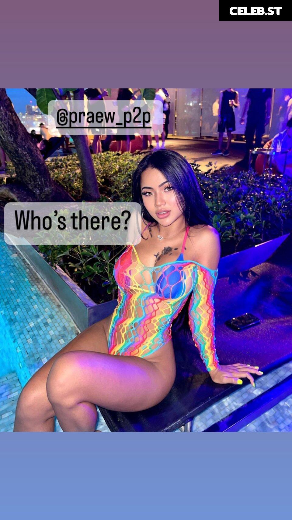 Praew Phatcharin / ppraew_pp22 / phatcharin22 / praewasian Image 4056901