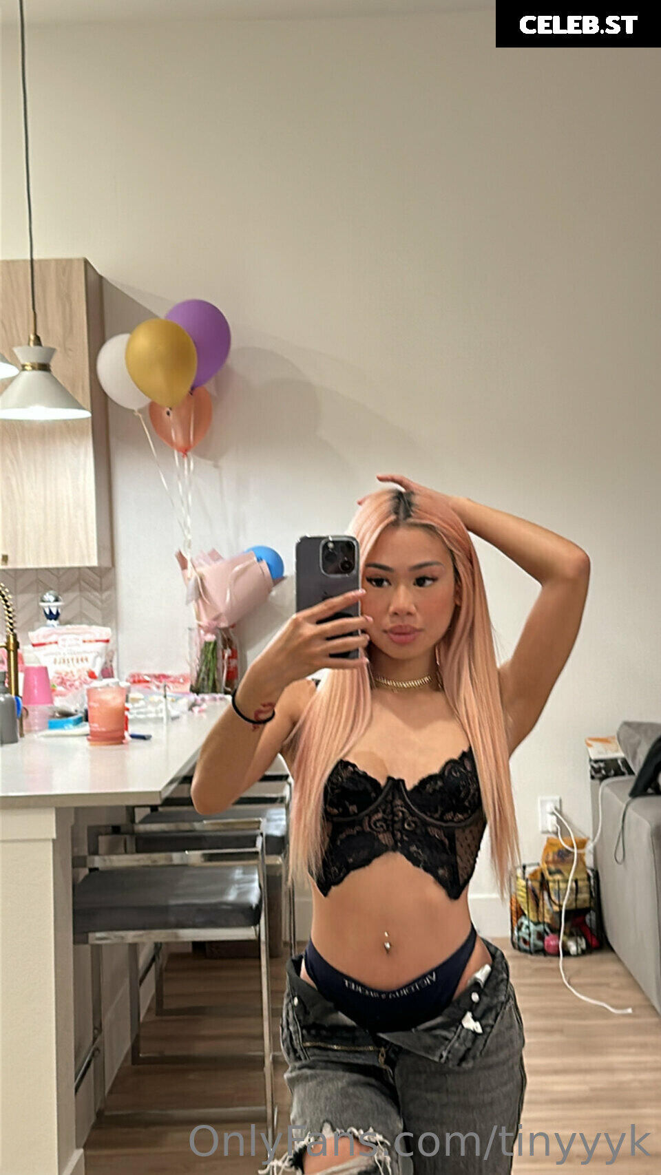 tinyyyk (aka kaylakipp) Image 4054657