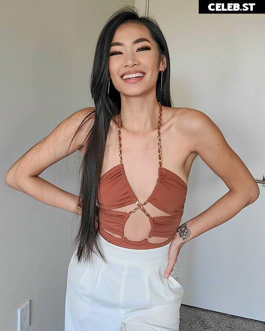 Elizabeth Tran Image 4054328