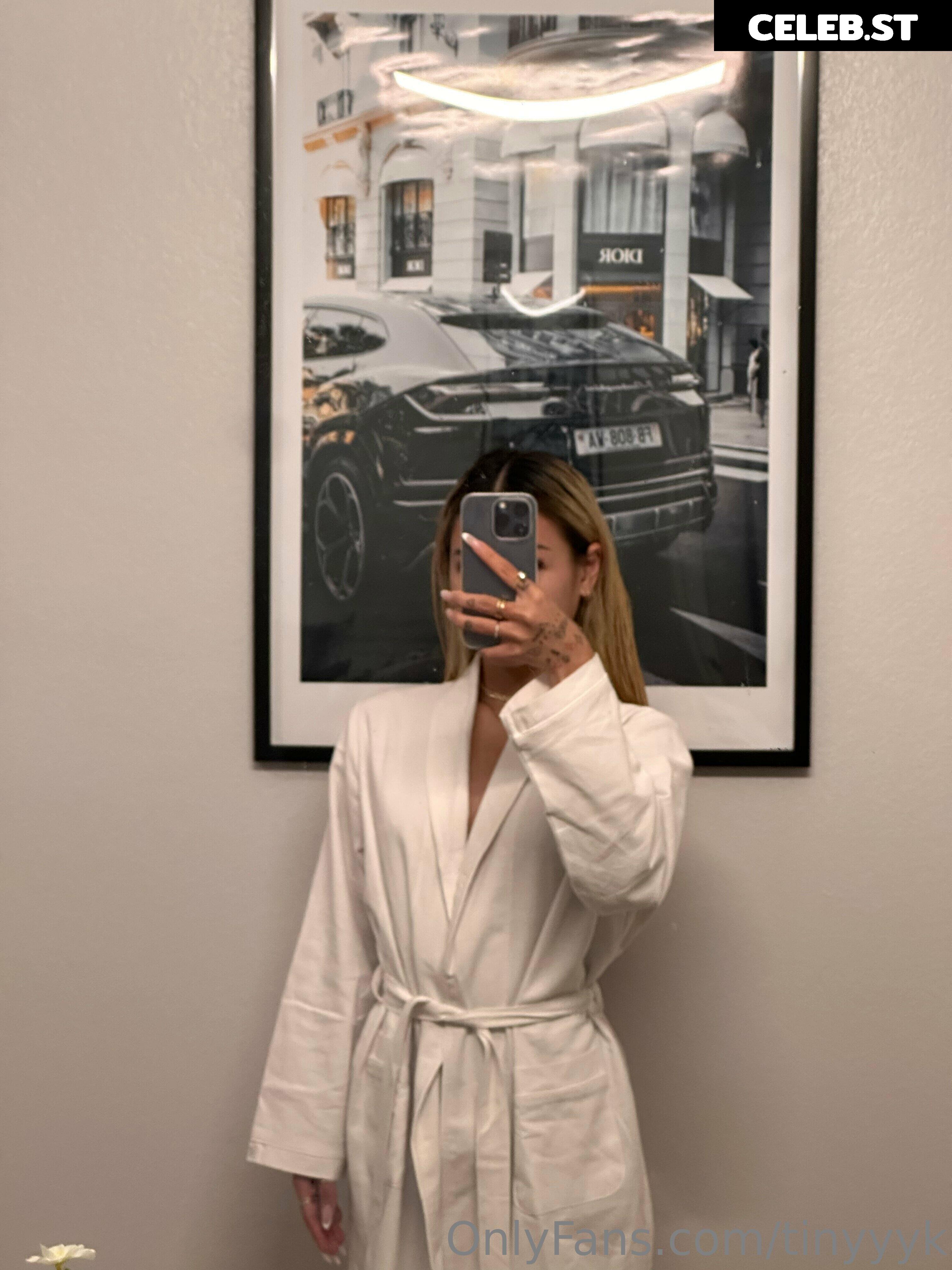 tinyyyk (aka kaylakipp) Image 4046436