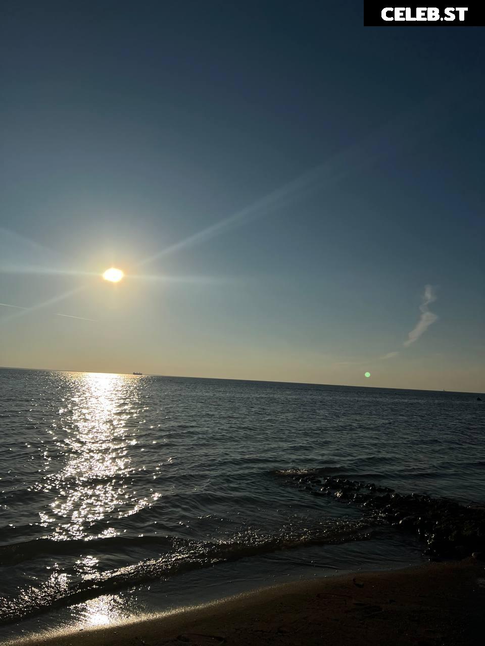 Lil_Eva Image 404148