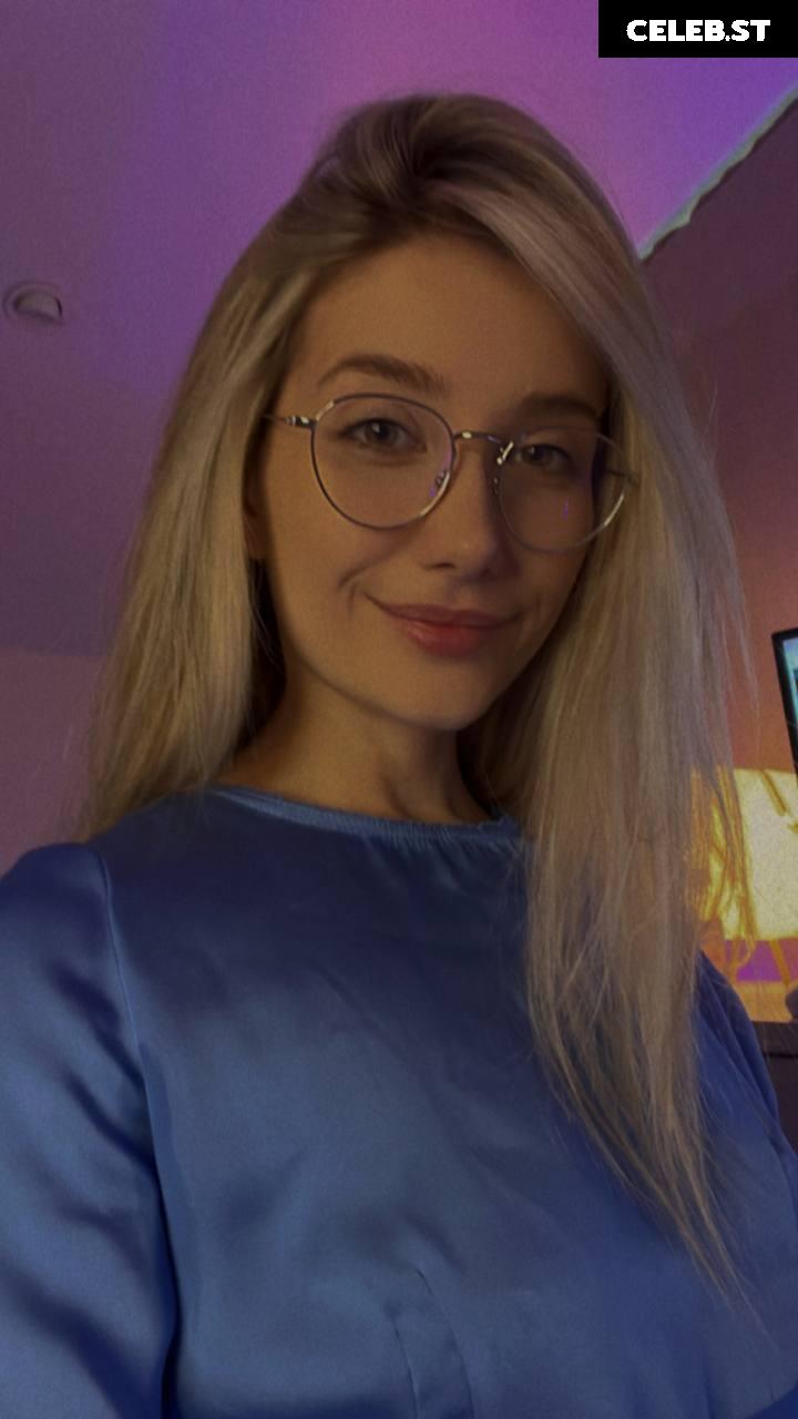 Lil_Eva Image 402557