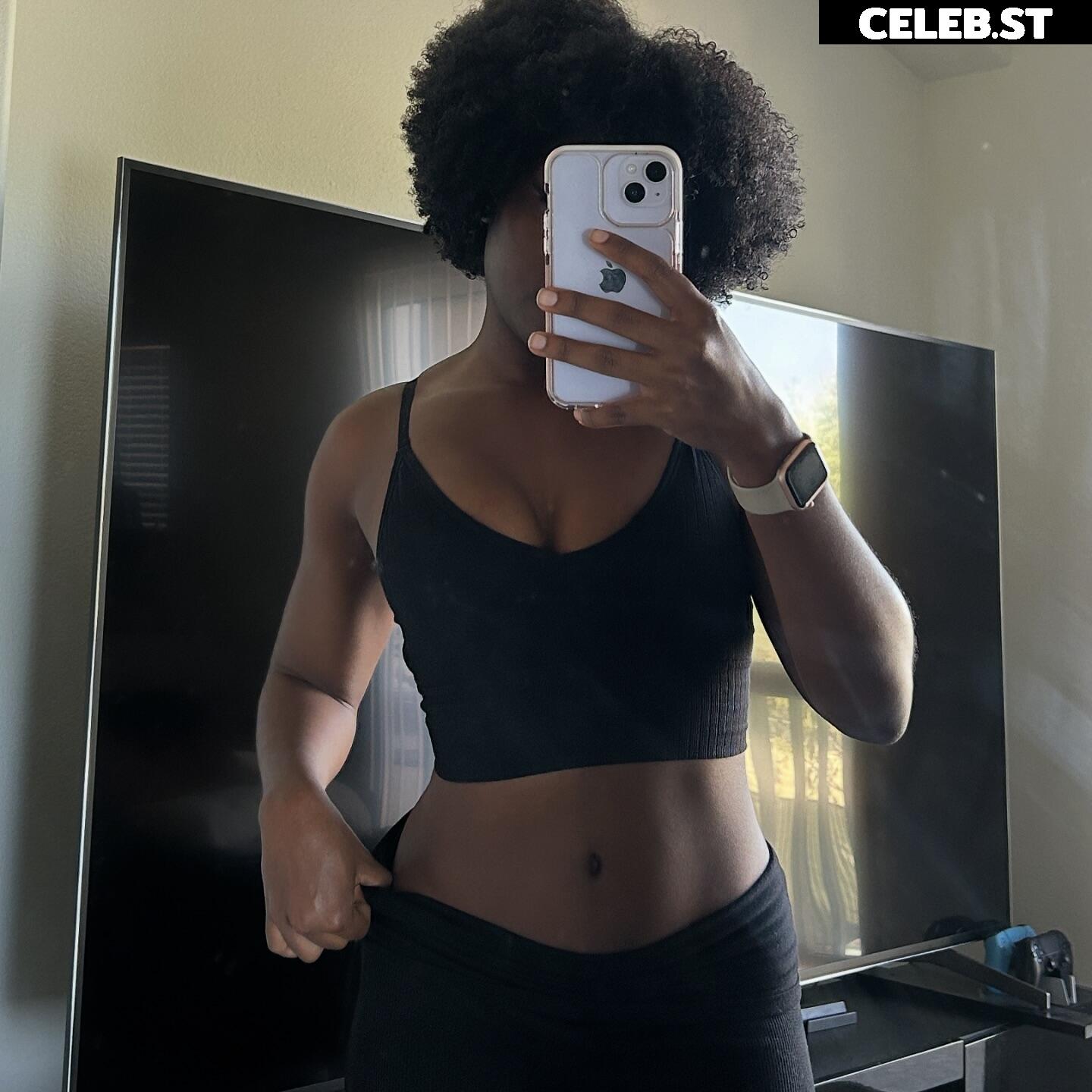 Ebony Butts / PastaToots Image 4024558