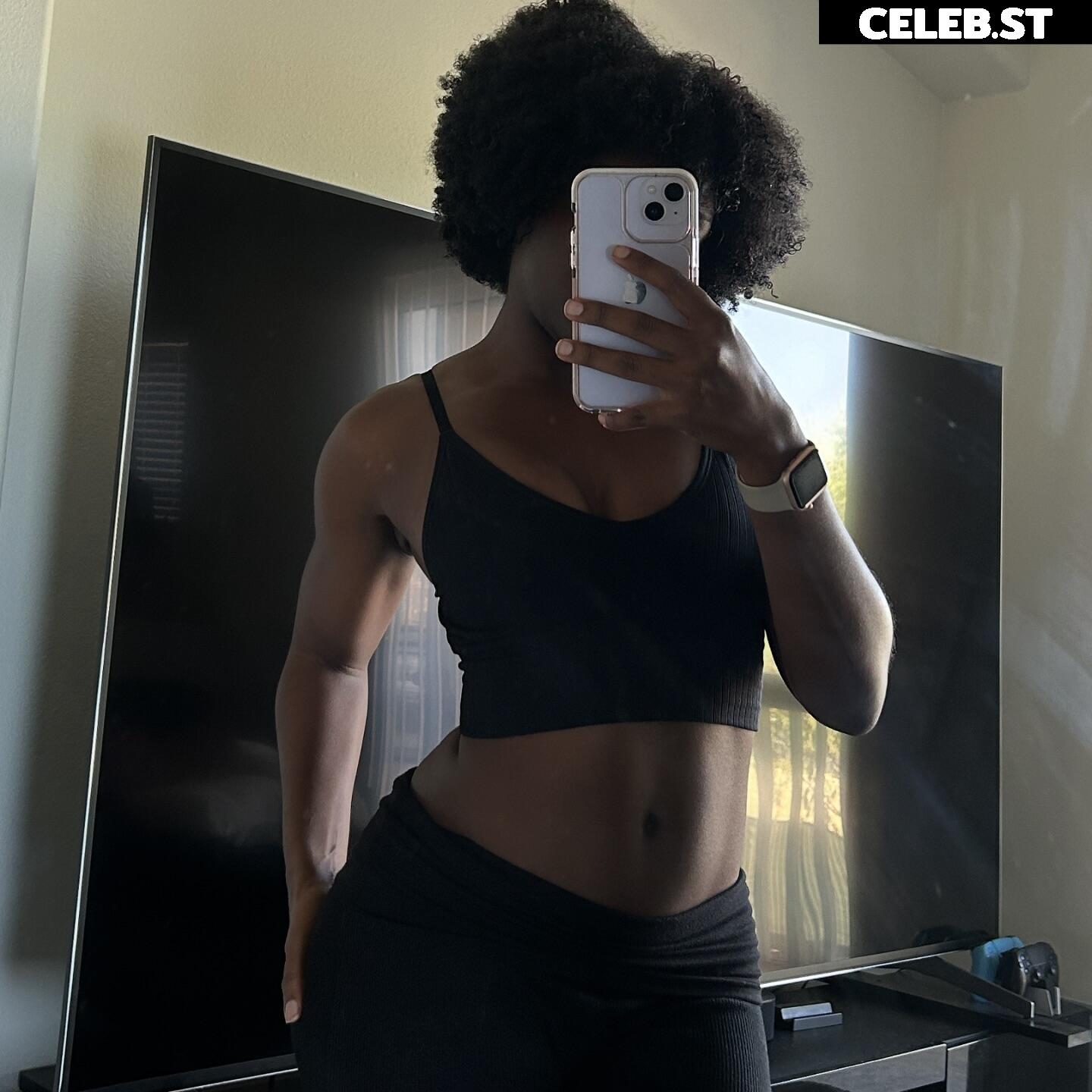 Ebony Butts / PastaToots Image 4024235