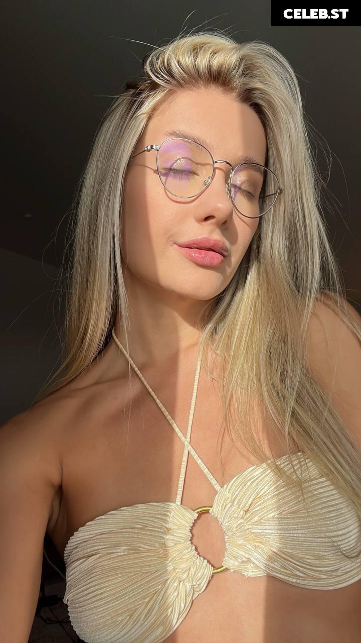 Lil_Eva Image 402941