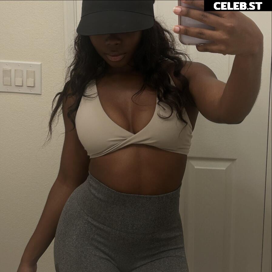Ebony Butts / PastaToots Image 4029049