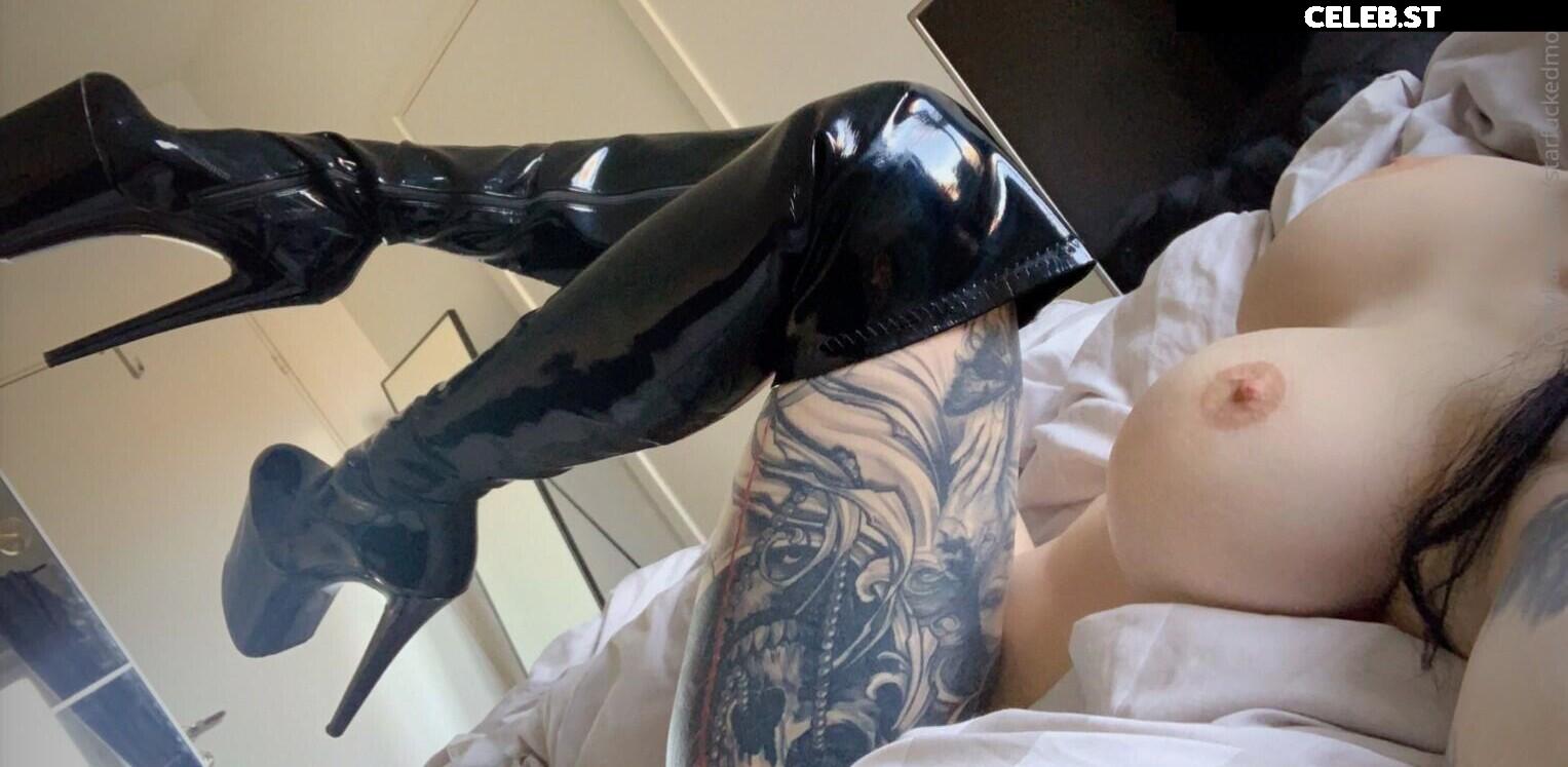 Starfucked Image 4014821