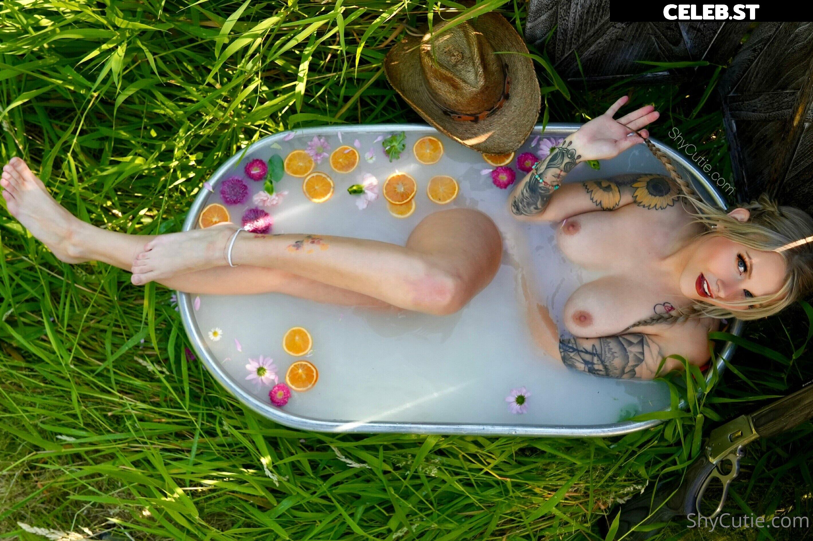 Shycutie / beautifulbadass3 Image 4006426