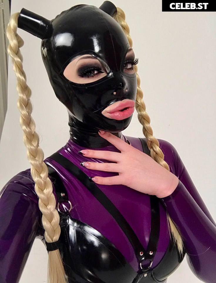 Starfucked Image 4002670
