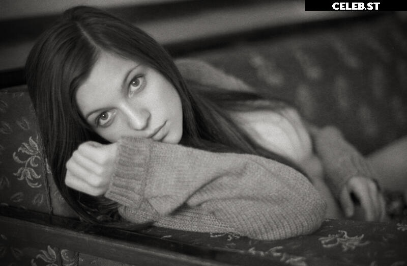 Mady Morrison Image 719960