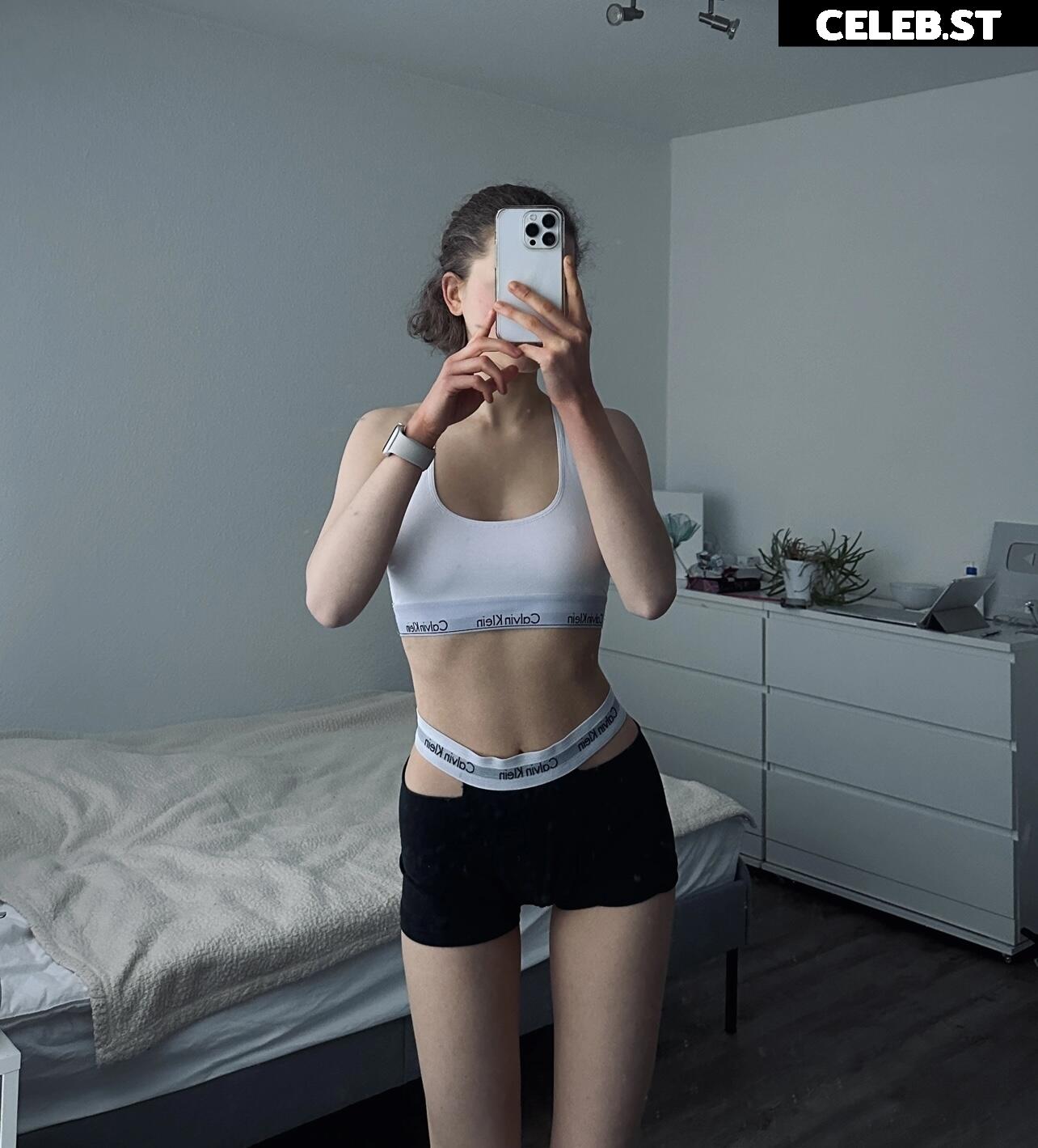 Linneasky Image 717377