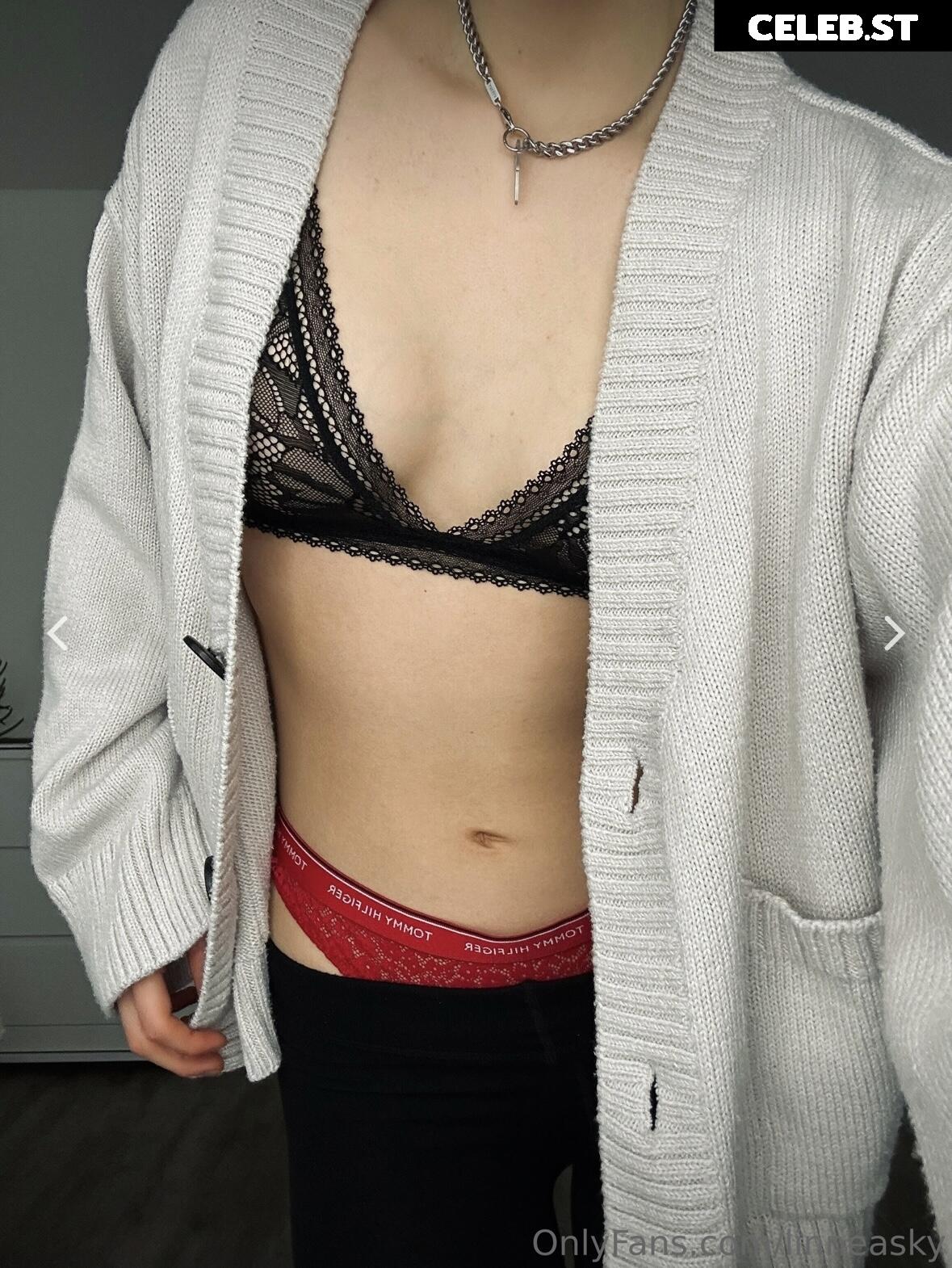 Linneasky Image 716317