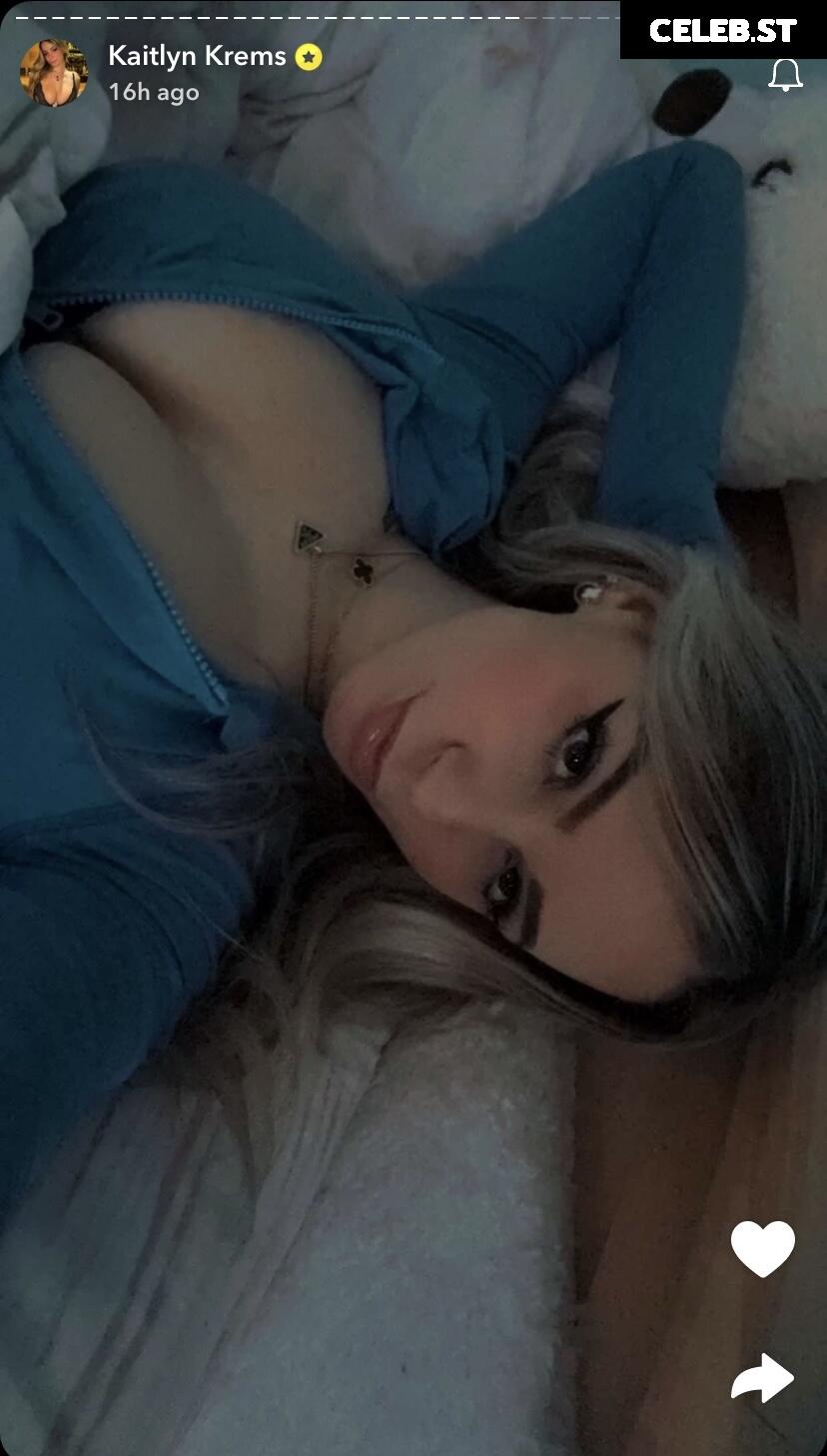 Kaitlyn Krems Image 715795