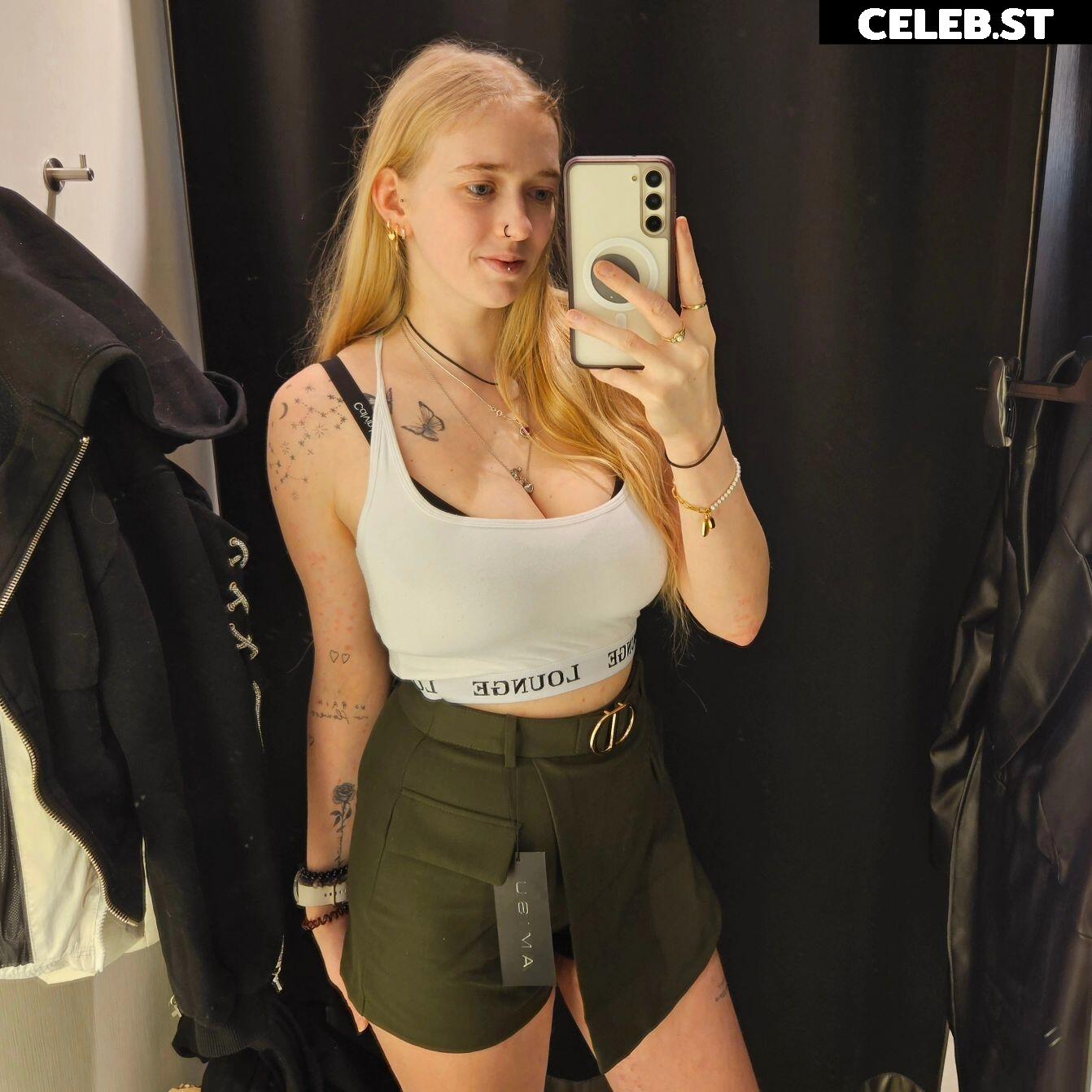 Dorfblondie Image 714688