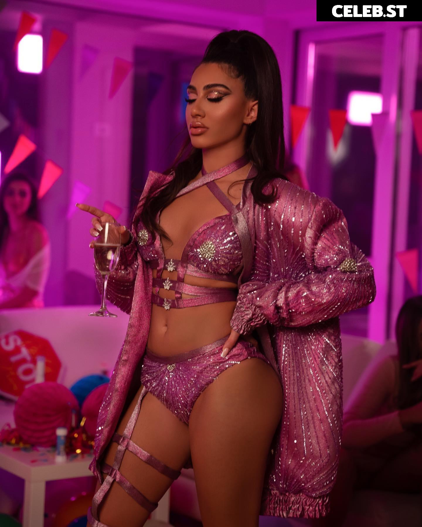 melinda ademi Image 713005