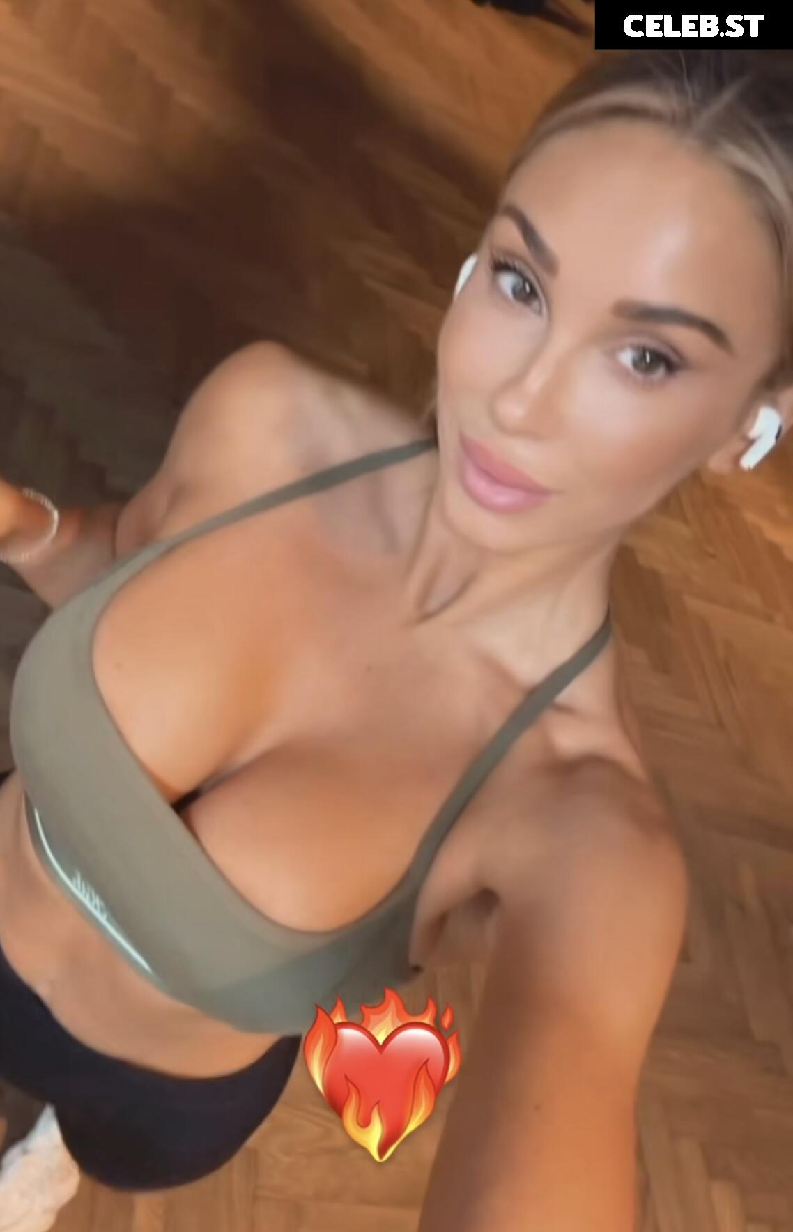 Janine Wiggert Image 713905