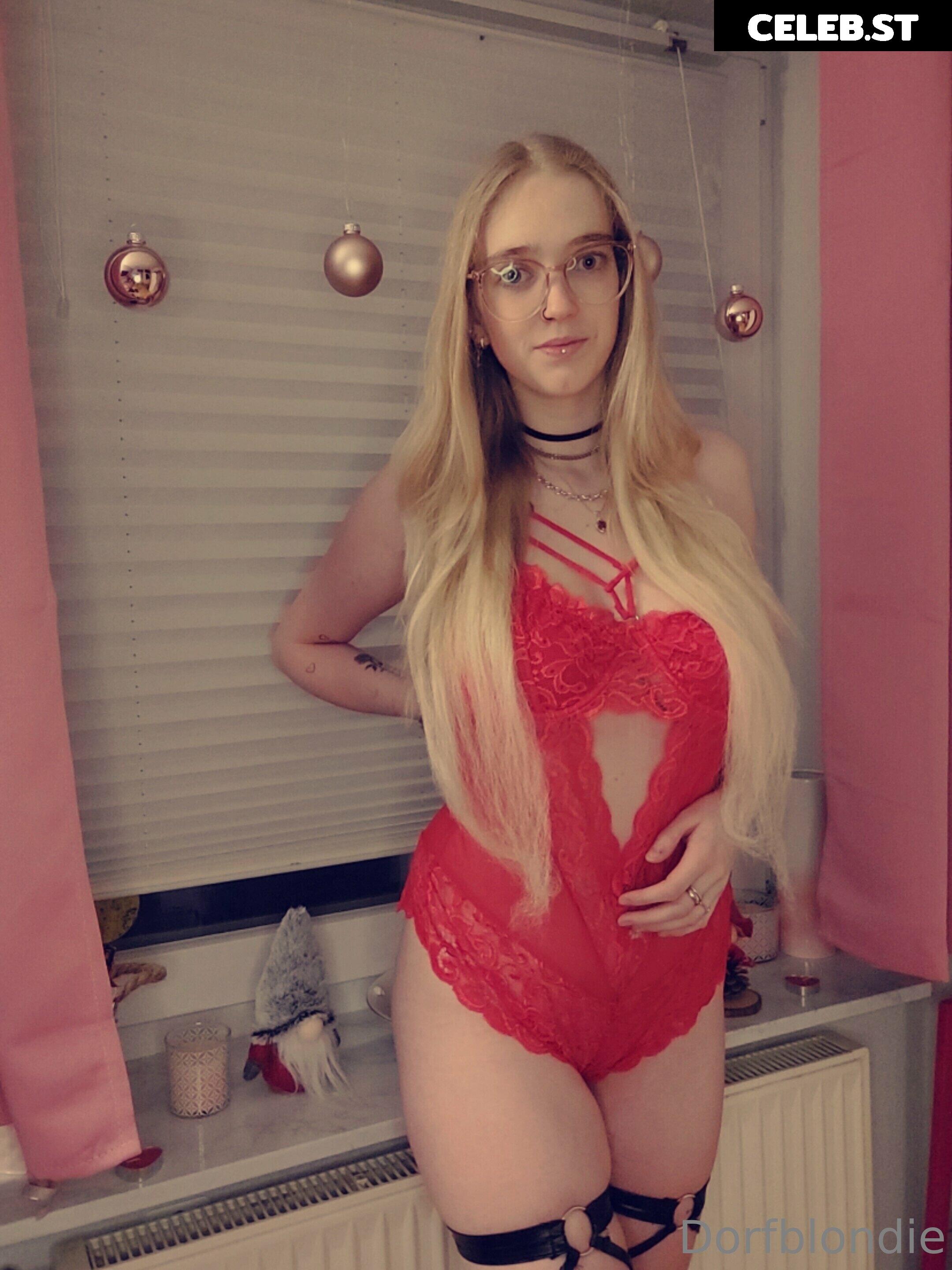 Dorfblondie Image 712299