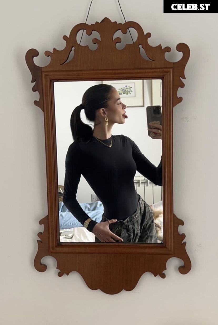 Léa Elui Image 729343