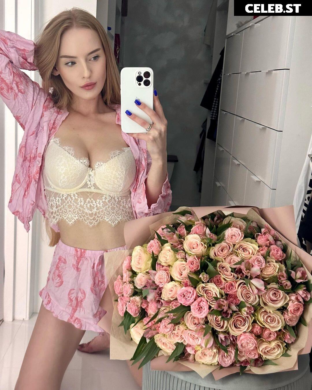 Oksana Neveselaya Image 729051