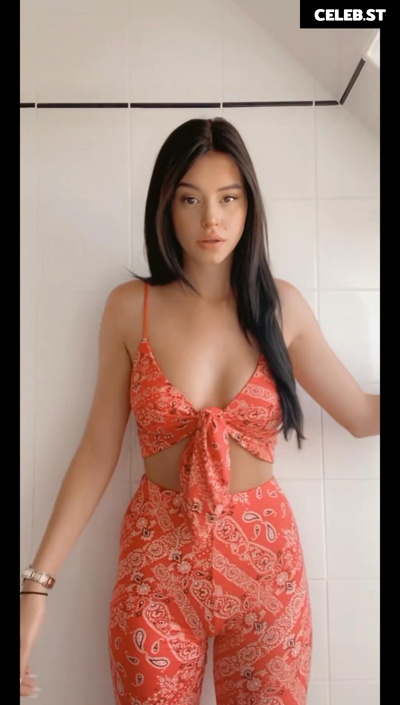 Léa Elui Image 728453