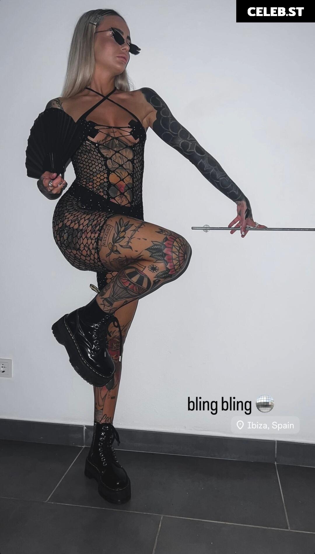 Carina_mthrfckr Image 728141