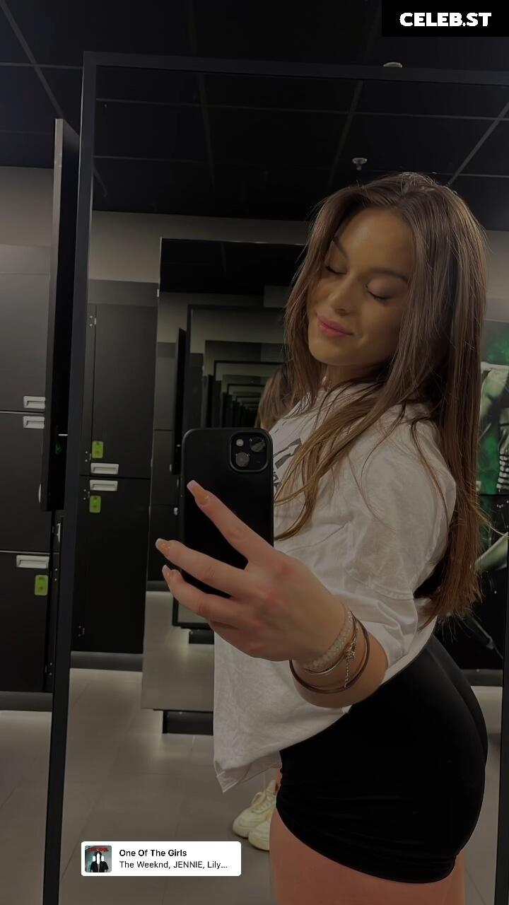 lisyyy.w Image 728129