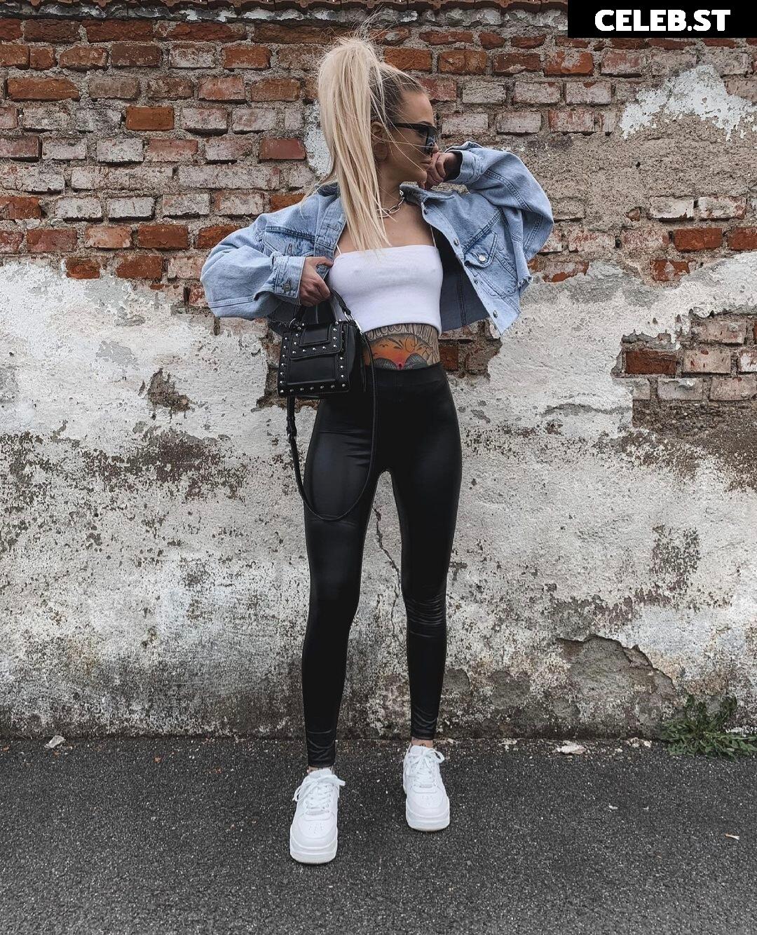 Carina_mthrfckr Image 728208