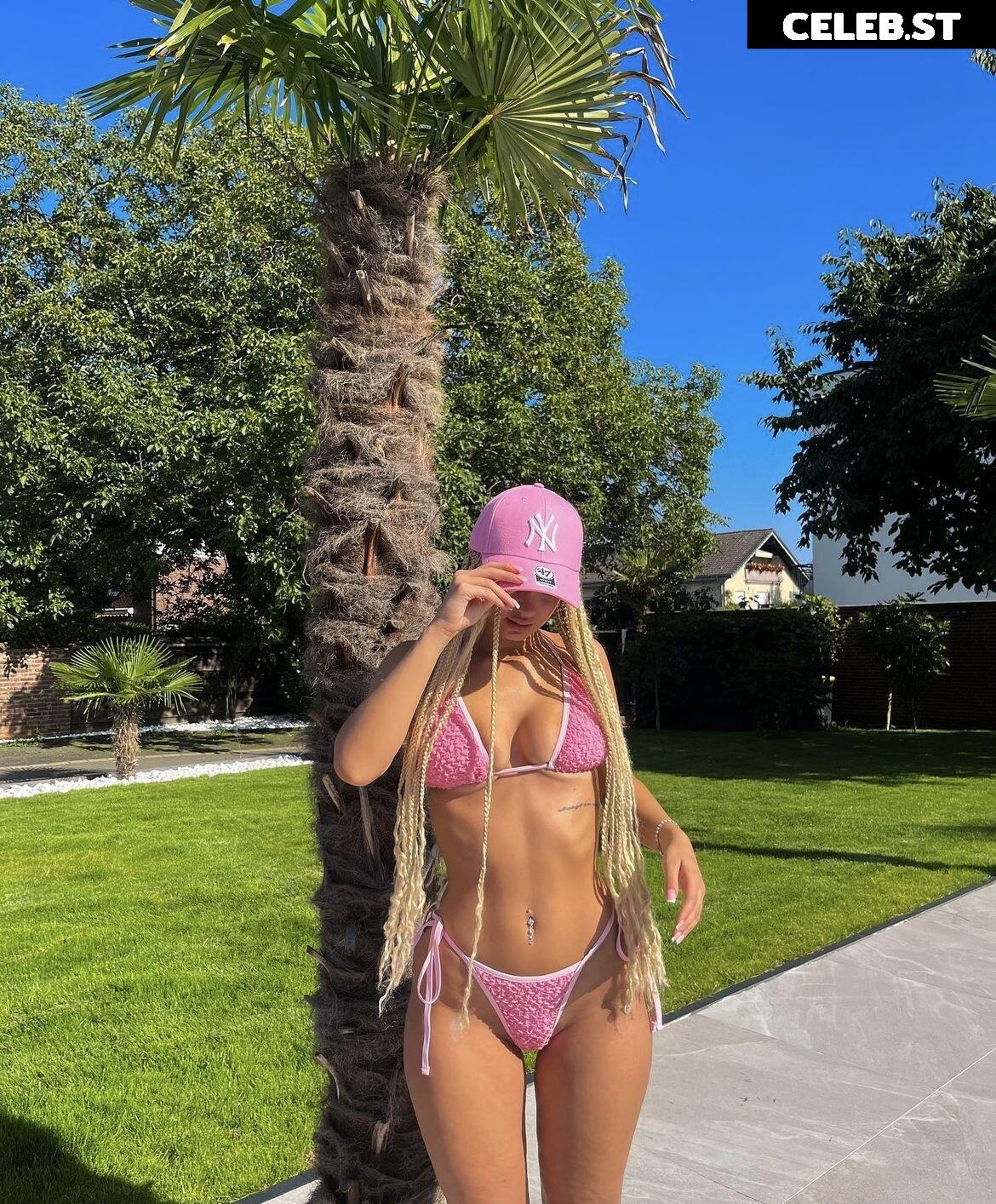 Aaliyah Jay Image 728964