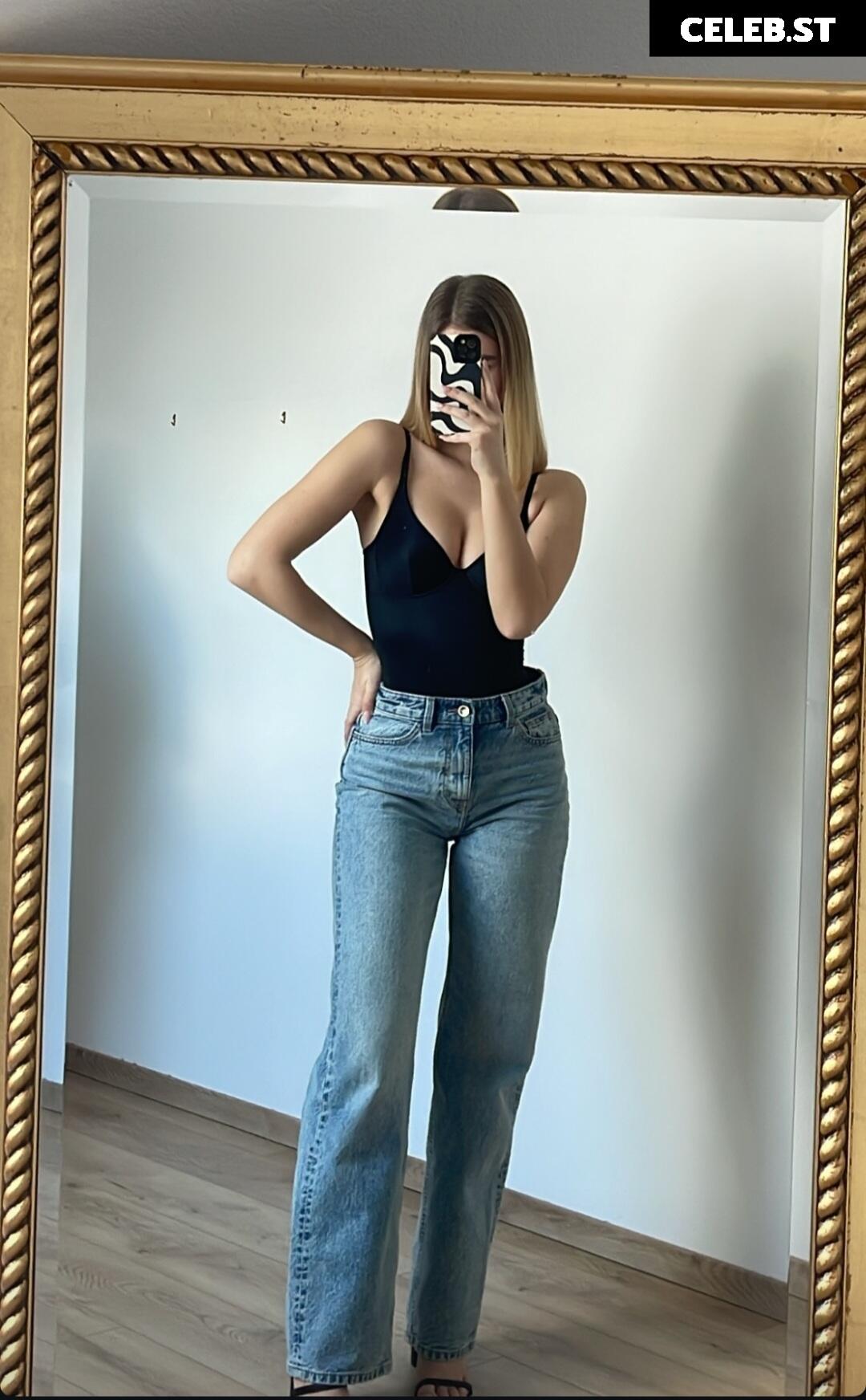 Alizee Talk Image 727657