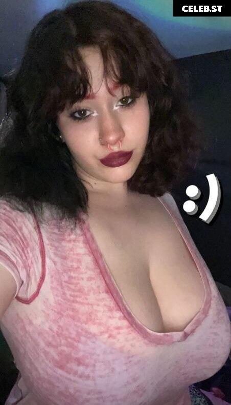 Adeline Macintosh Image 727330