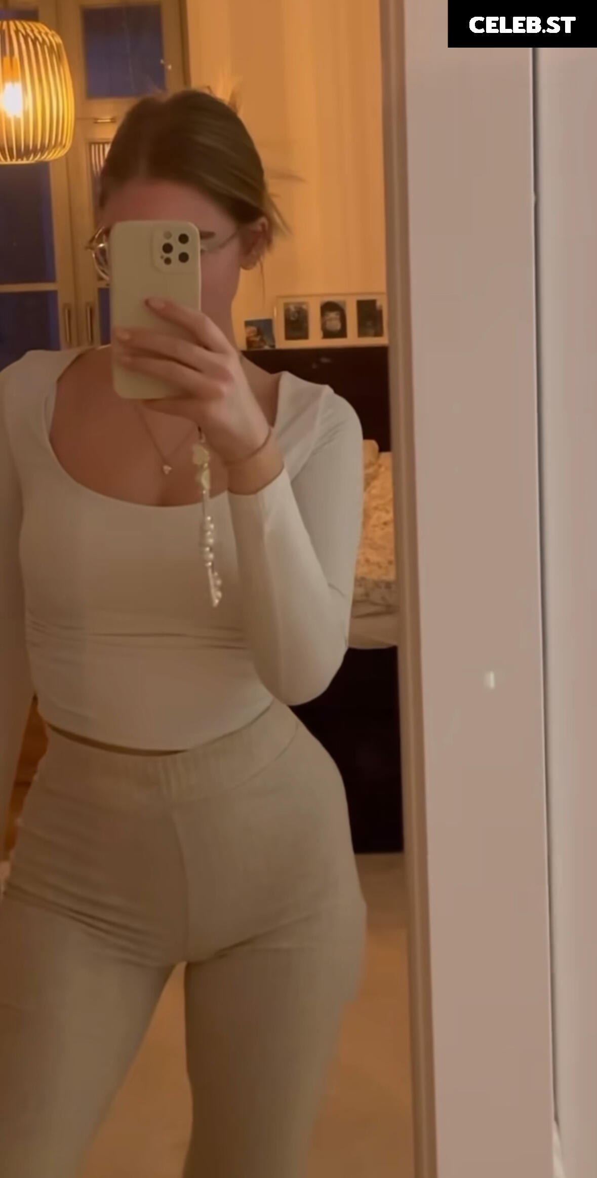 Alizee Talk Image 726622