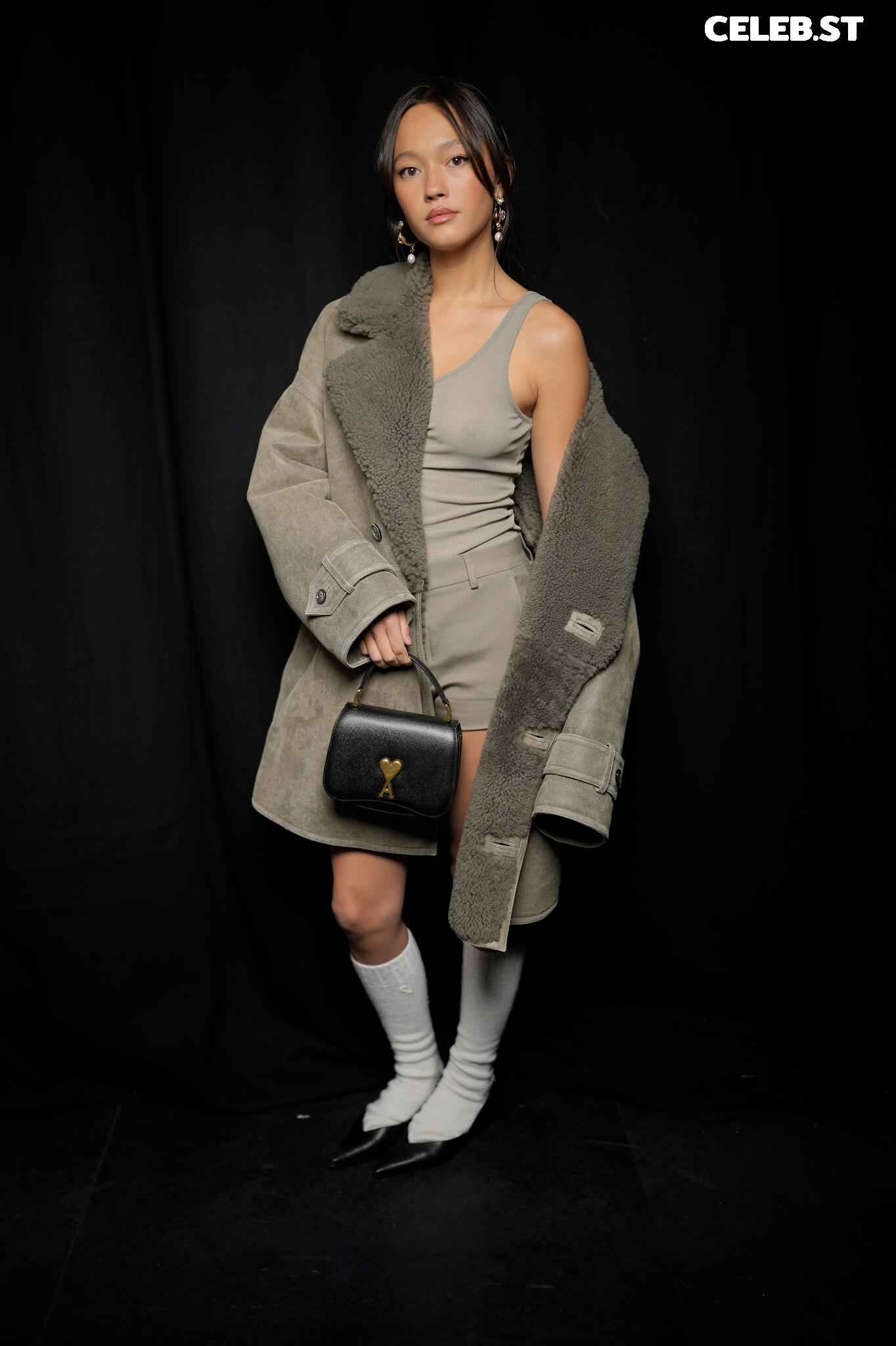 Lily Chee Image 726058