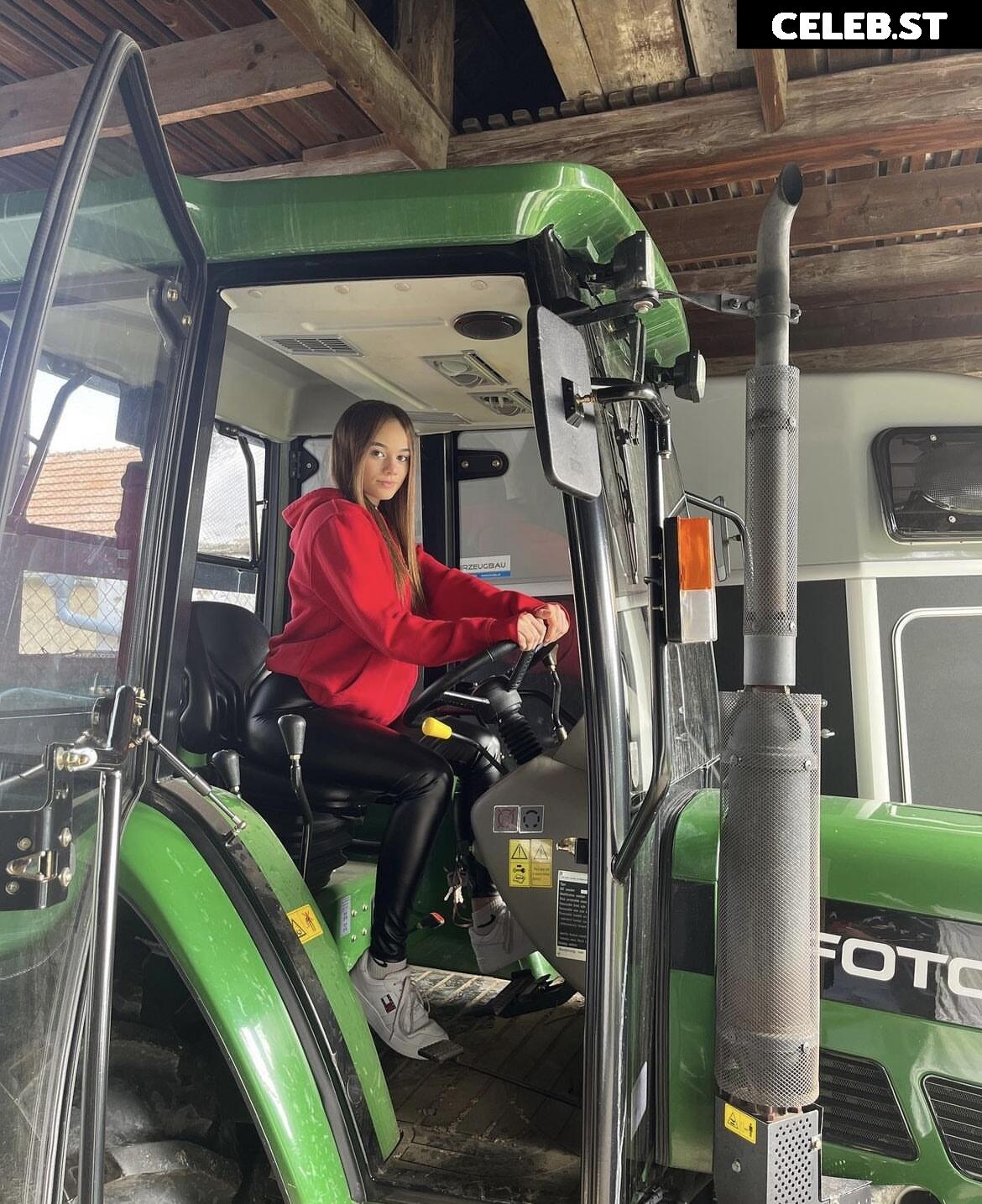 Sophie Gerlach Image 725962