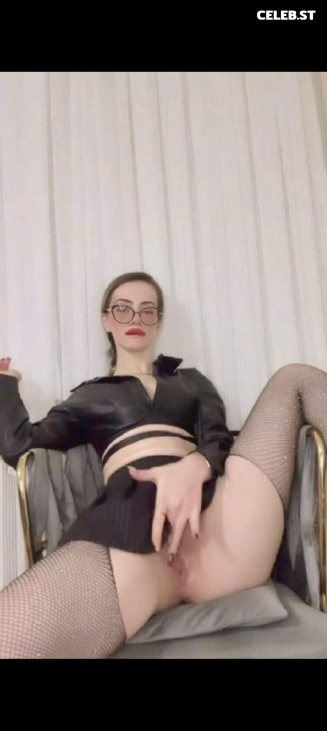 Öznur Güven (oz_nurunuz) Image 724642