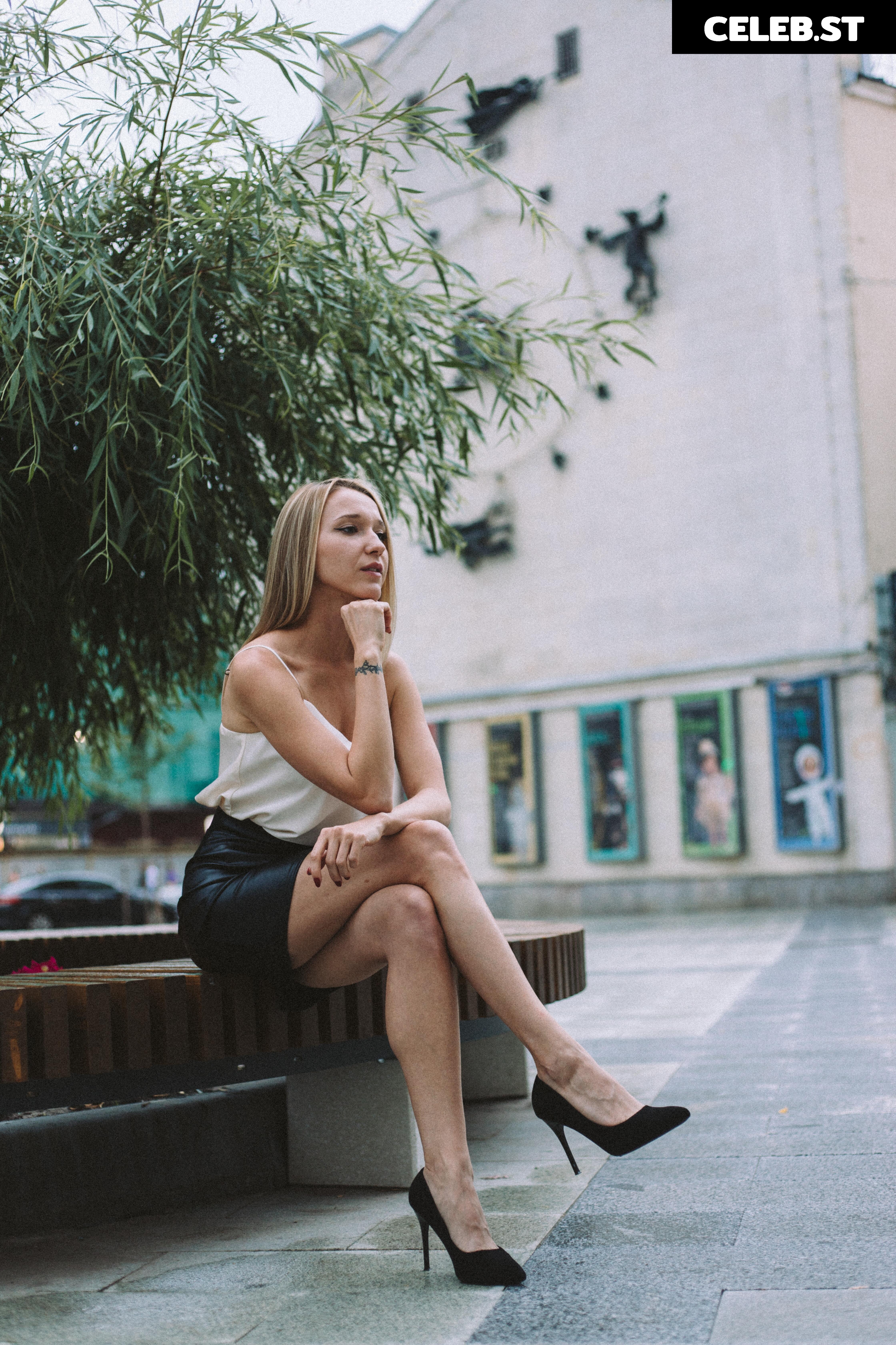 Natalie (Avo) Image 724238