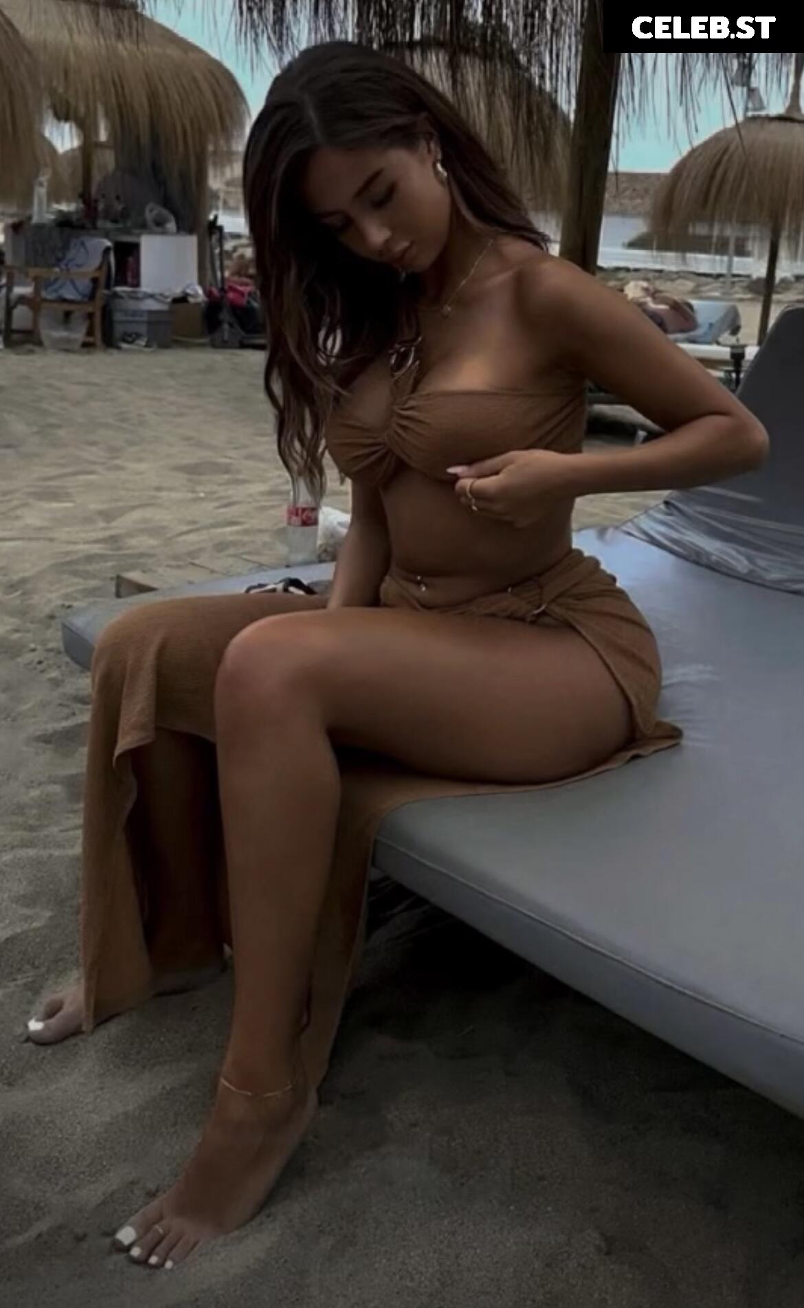 Sarah Saritah Image 724848