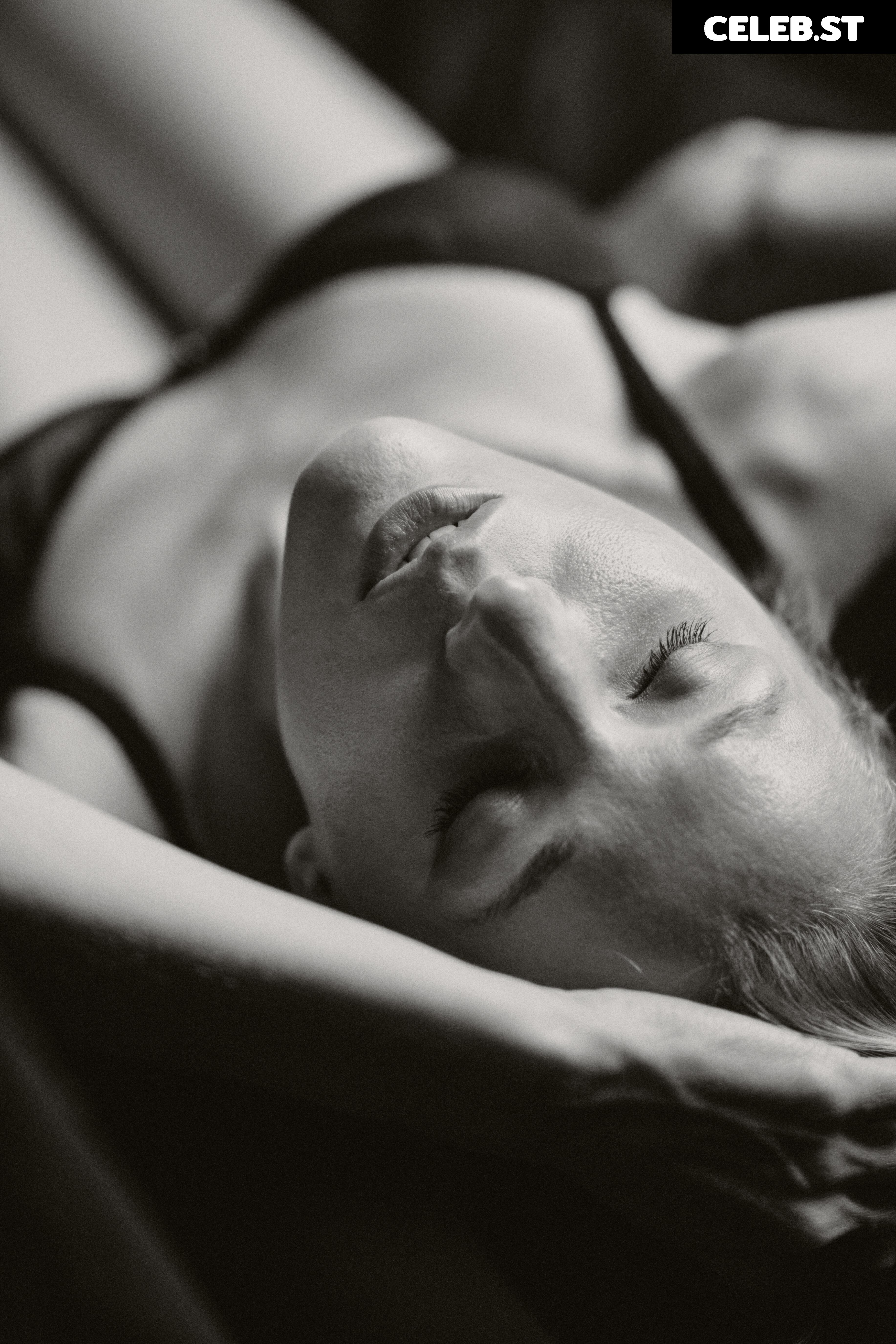 Natalie (Avo) Image 722258