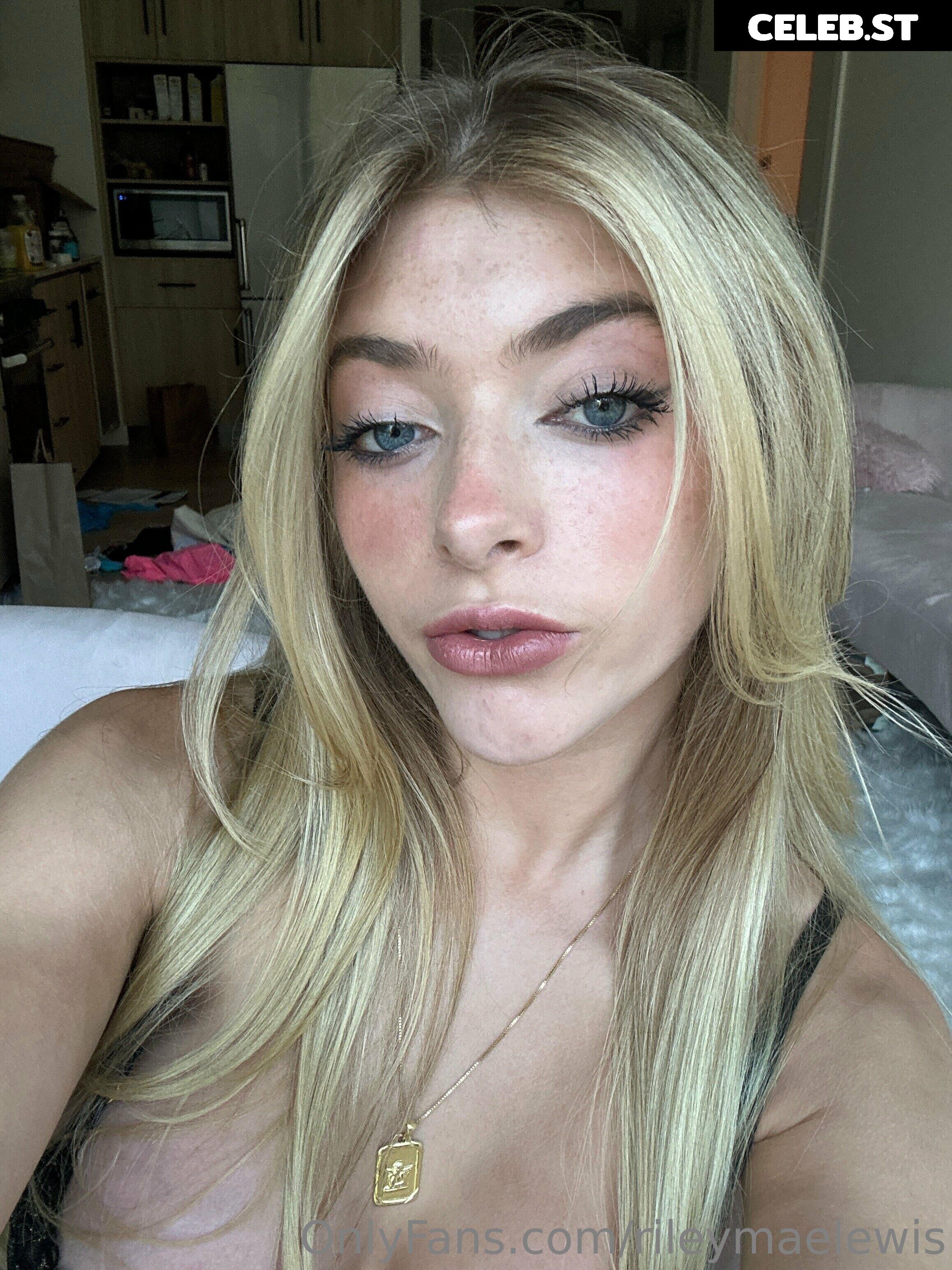 Riley Mae Lewis Image 721309