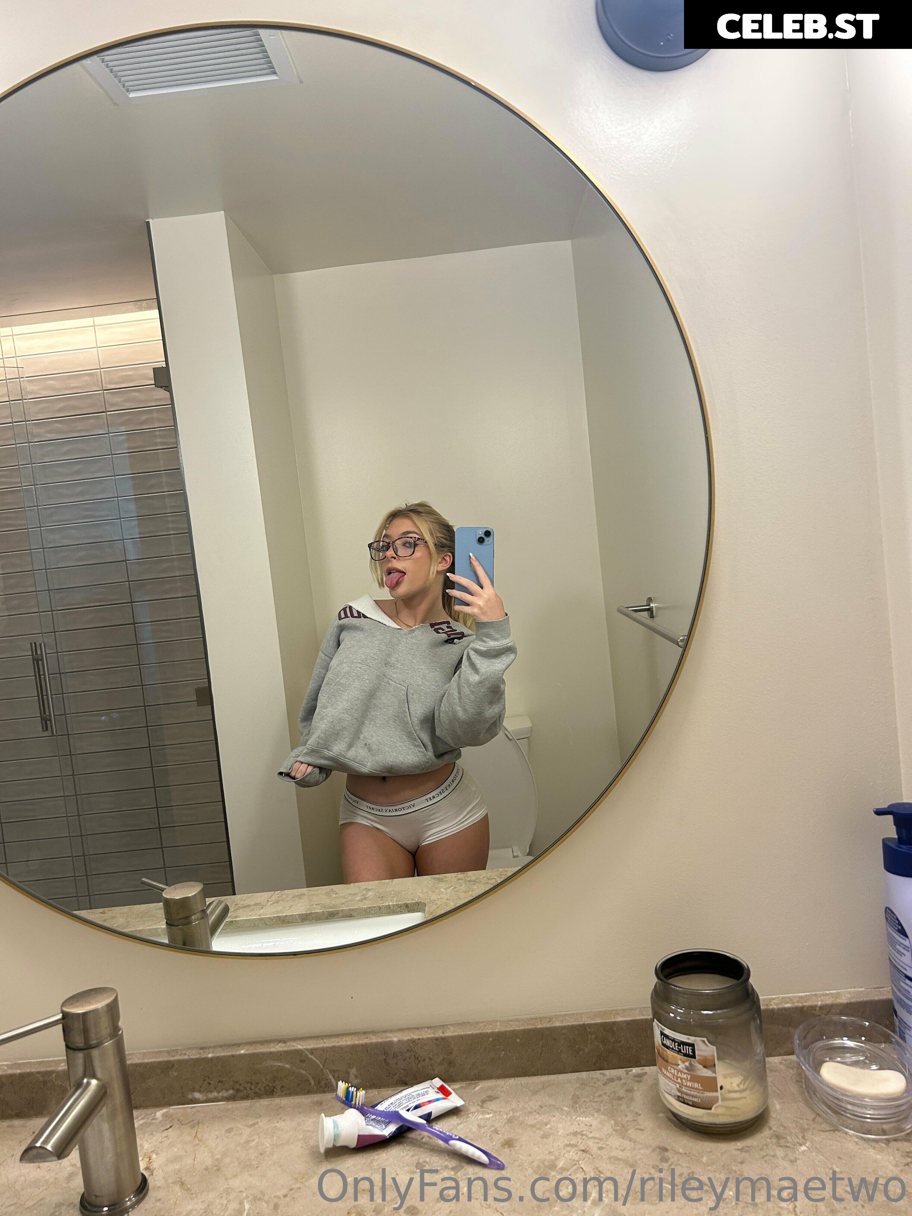 Riley Mae Lewis Image 720653