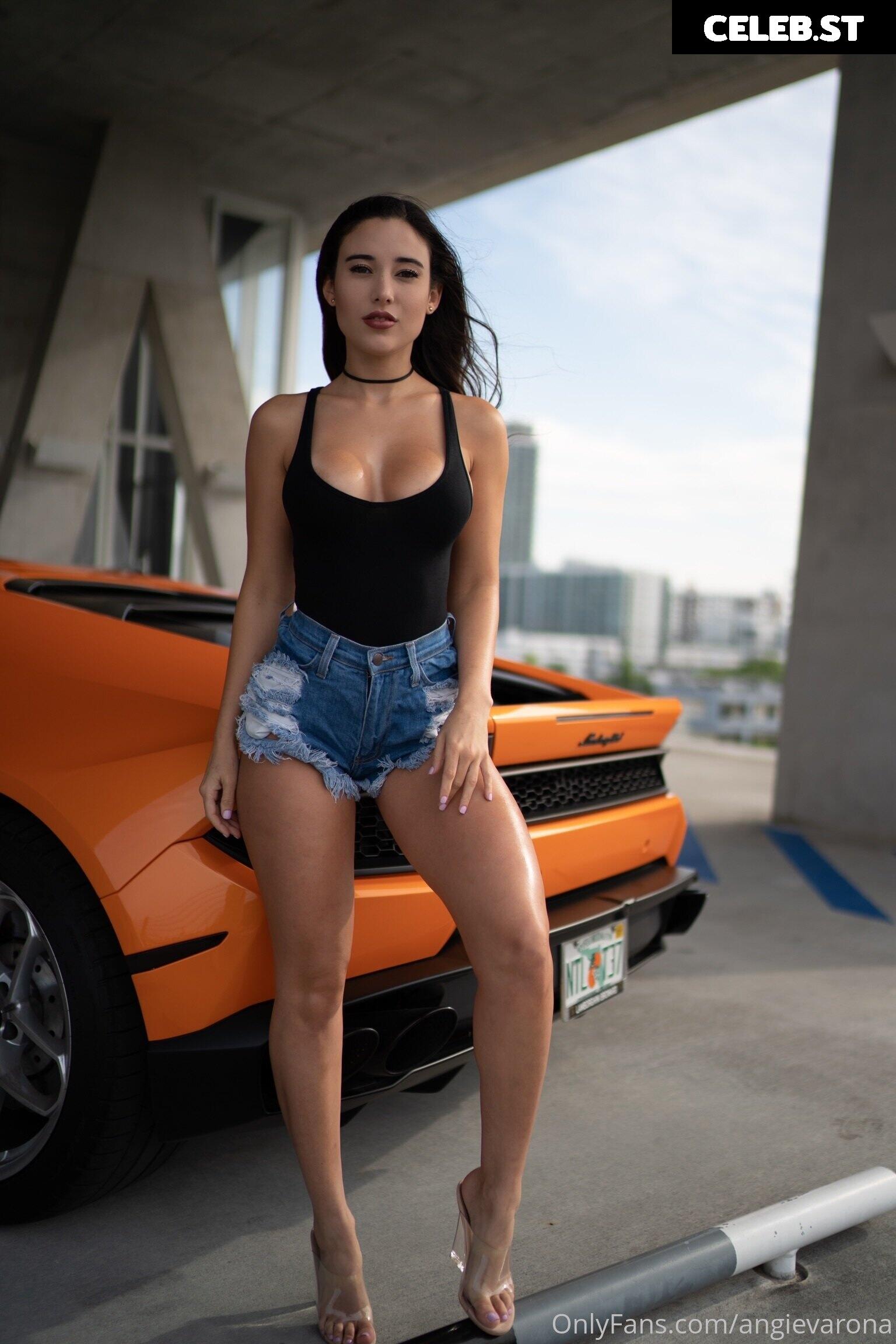 Angie Varona Image 720724