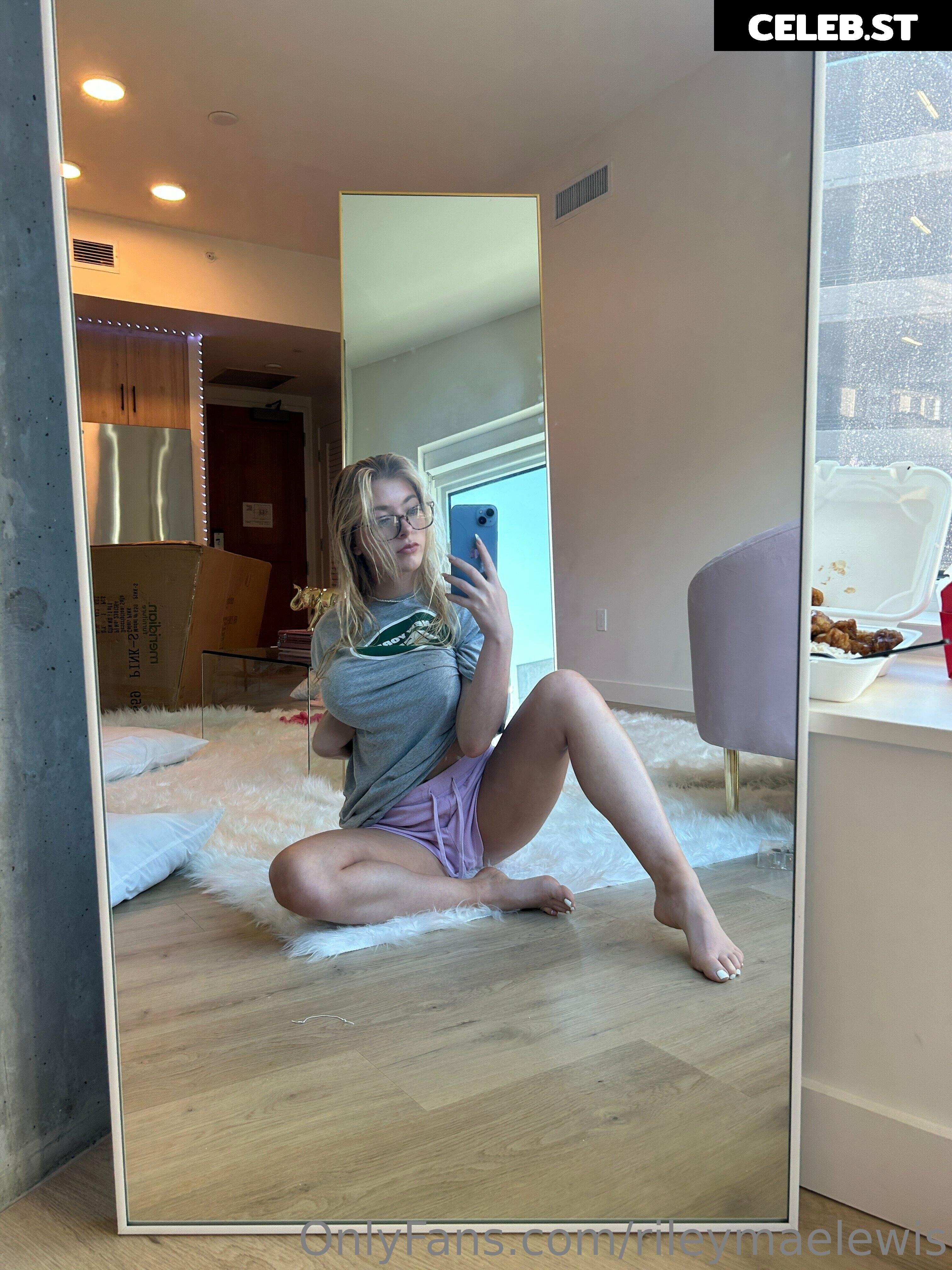 Riley Mae Lewis Image 720872