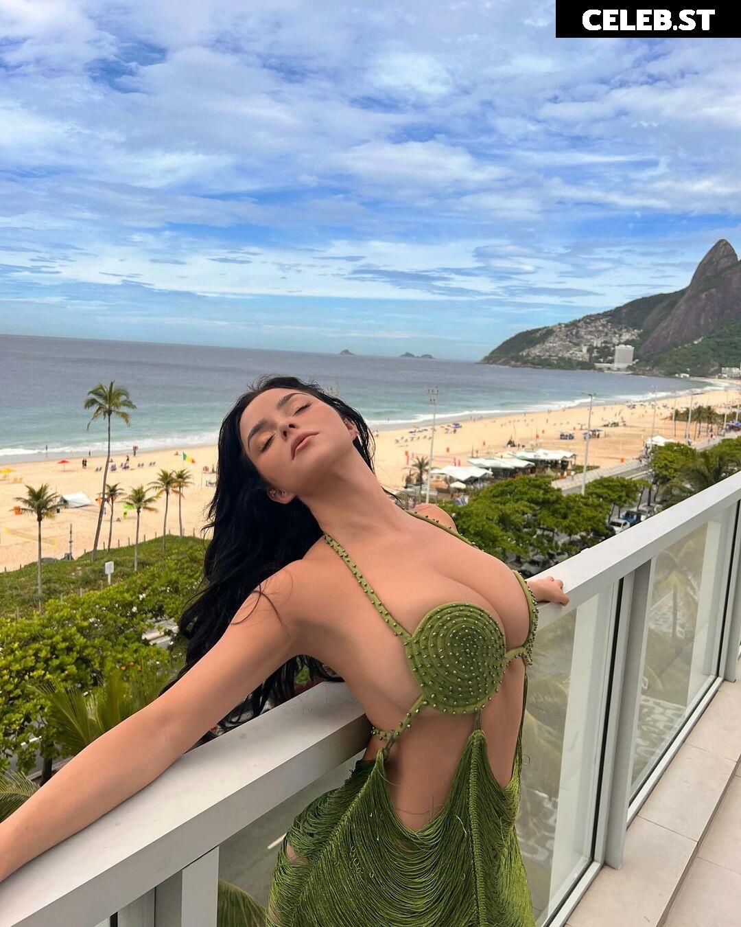 Demi Rose Image 737739