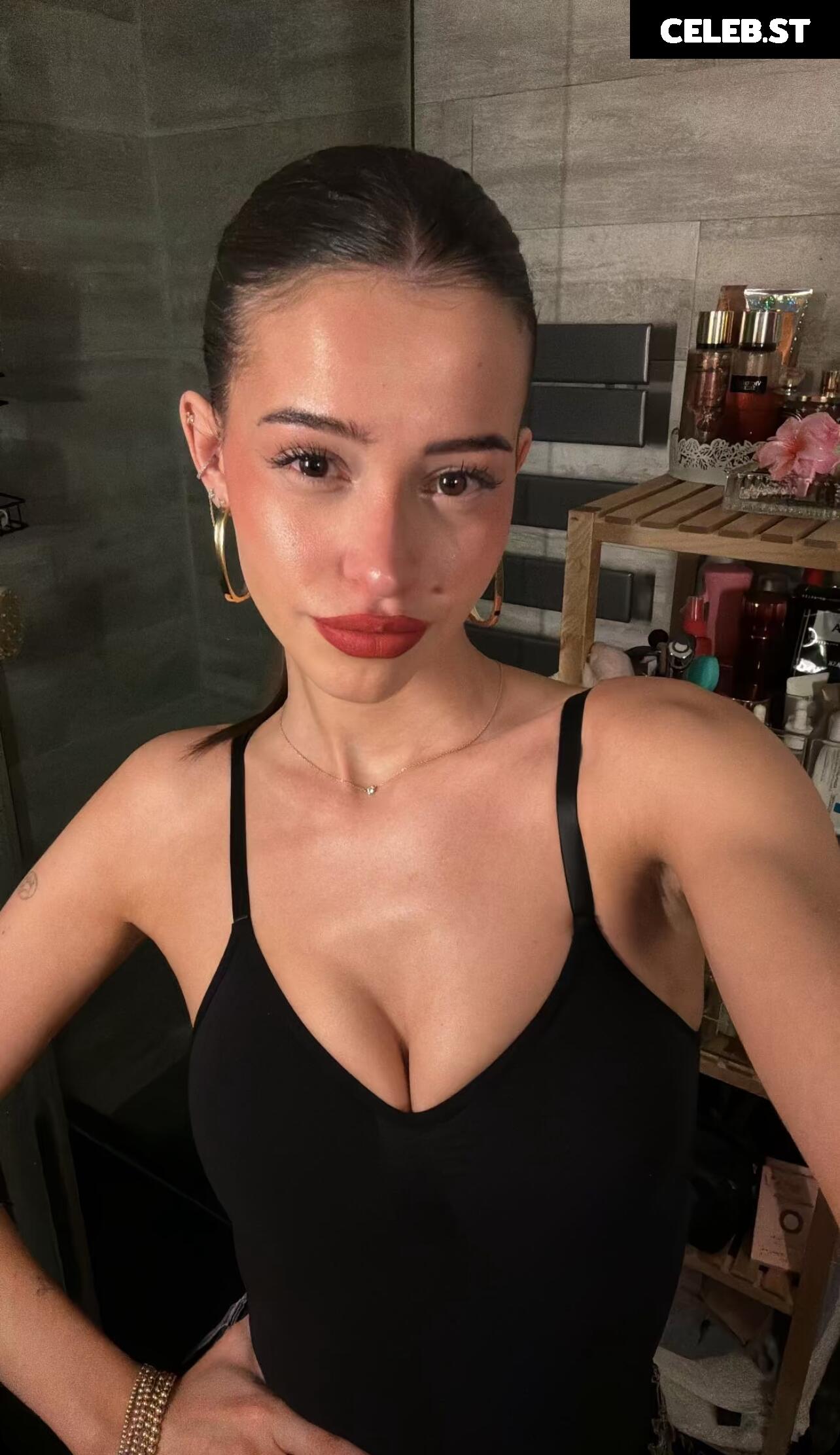 Léa Elui Image 737057