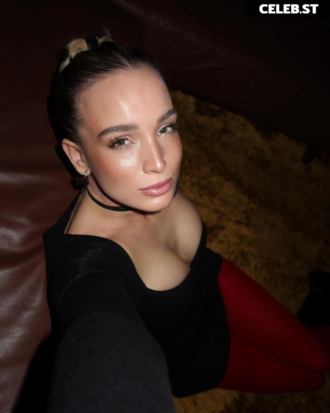 Julia Römmelt Image 737854